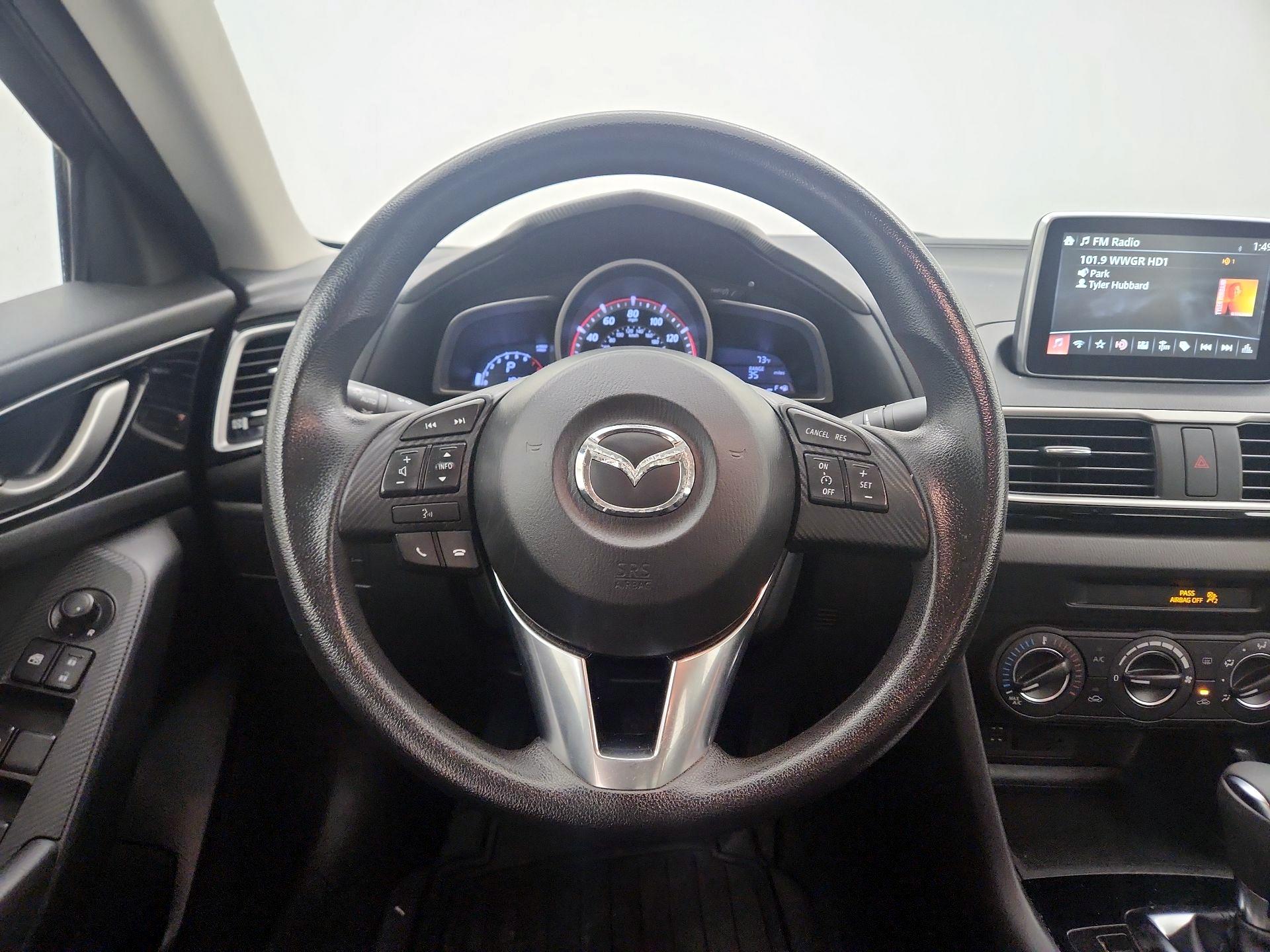 Thumbnail: 2016 Mazda Mazda3 - 10