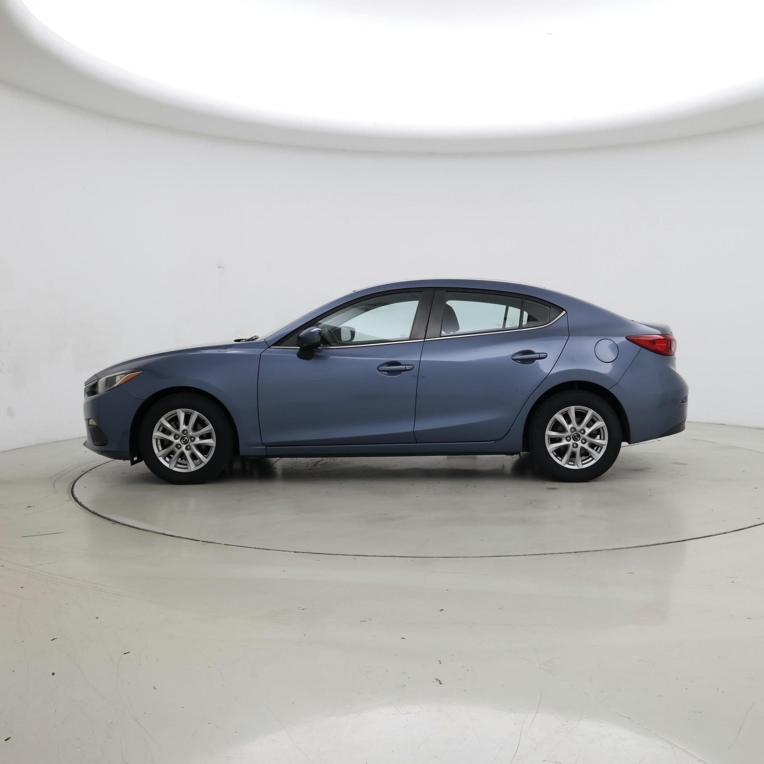 Thumbnail: 2016 Mazda Mazda3 - 3