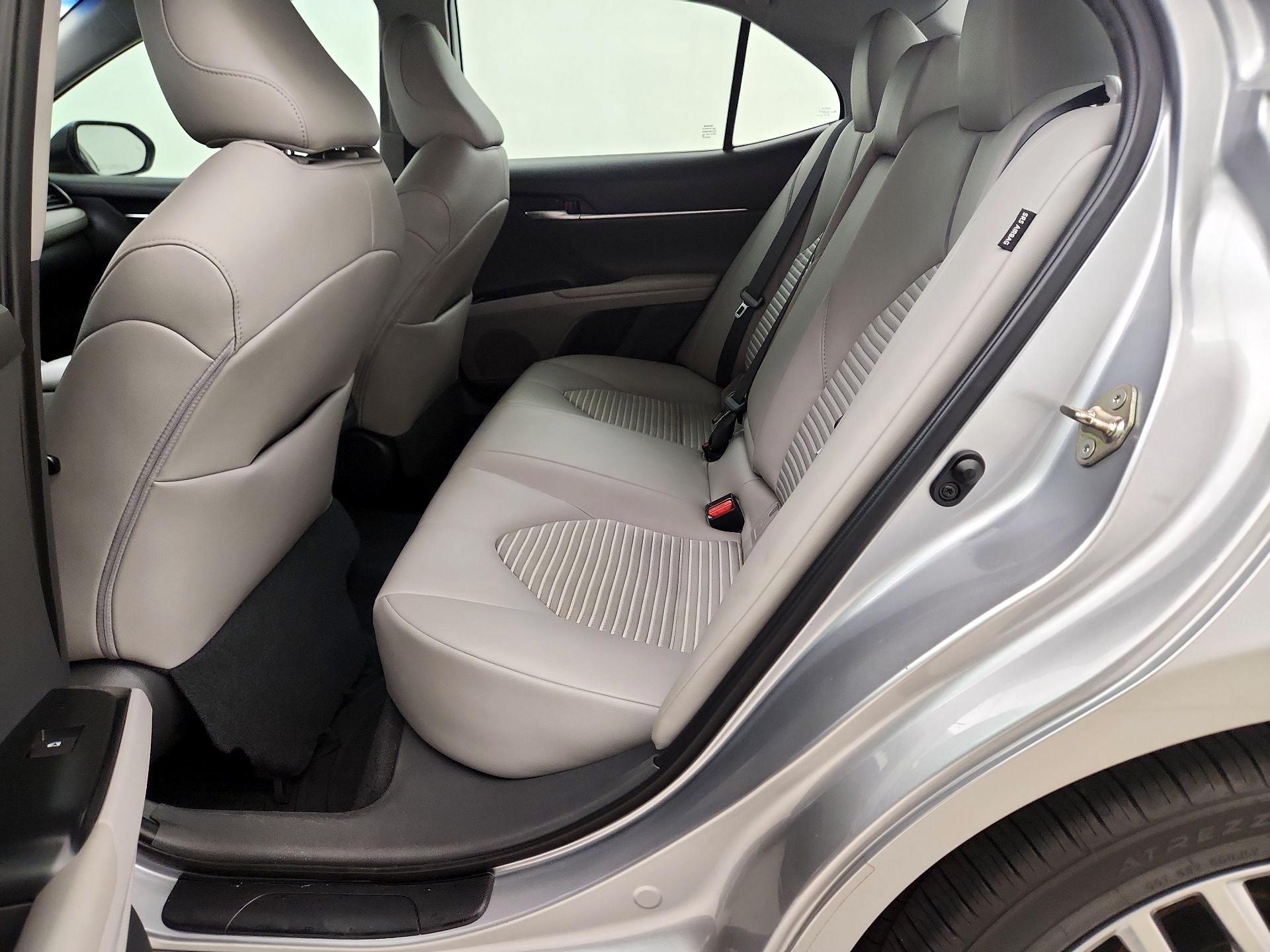 Thumbnail: 2020 Toyota Camry - 19