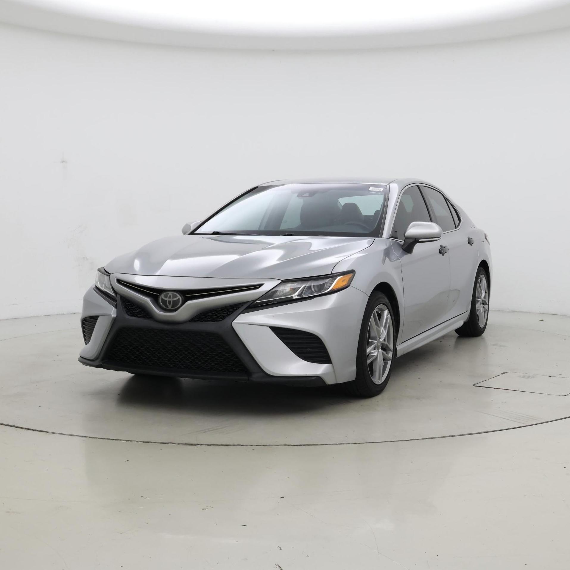 Thumbnail: 2020 Toyota Camry - 4
