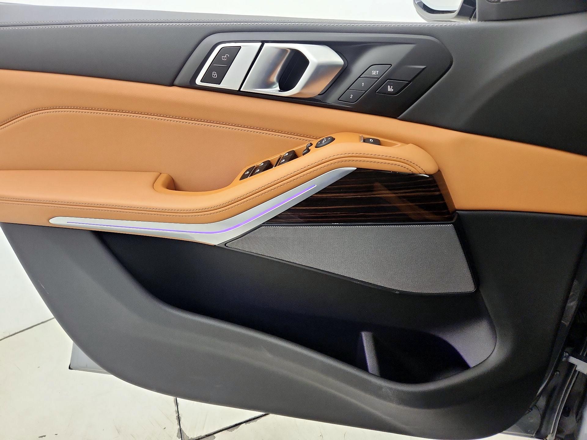 Thumbnail: 2024 BMW X5 - 12