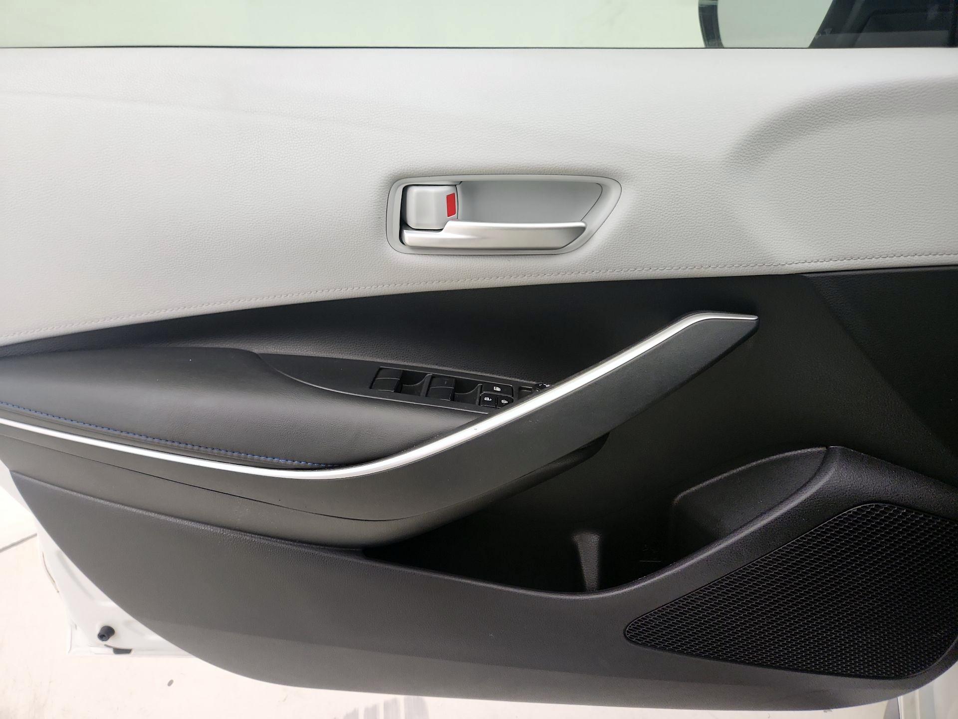 Thumbnail: 2020 Toyota Corolla - 12