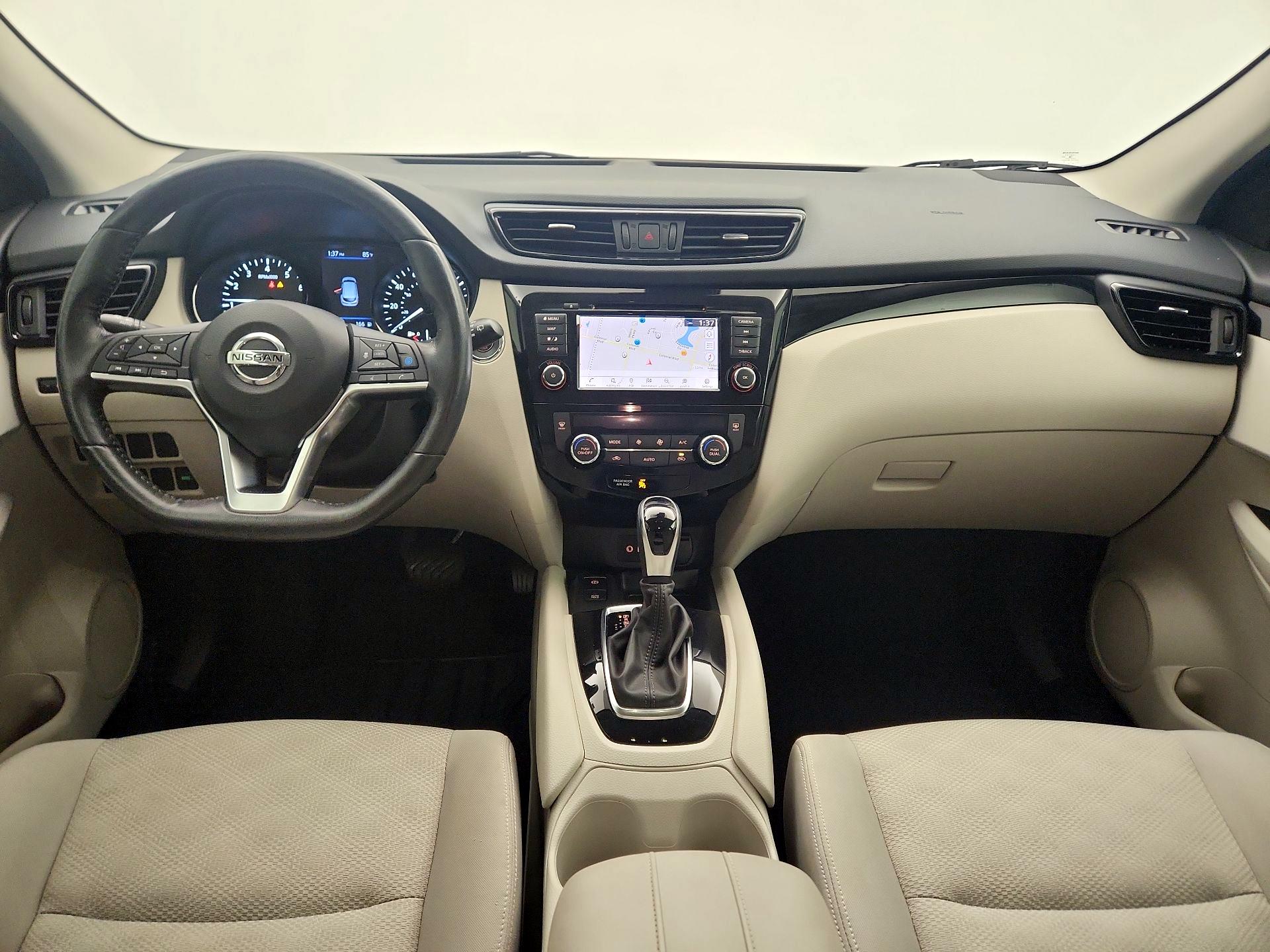 Thumbnail: 2019 Nissan Rogue Sport - 9