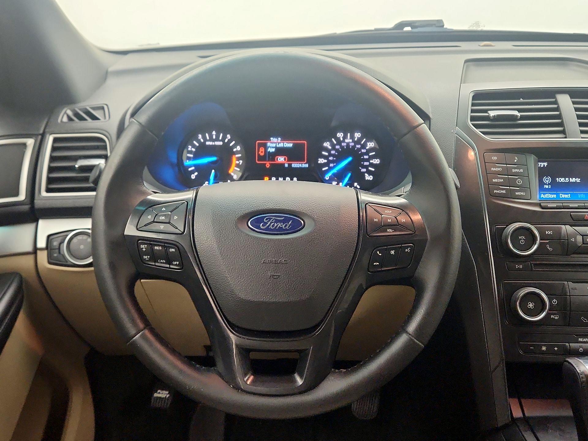 Thumbnail: 2016 Ford Explorer - 10