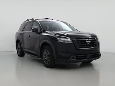 2023 Nissan Pathfinder SV