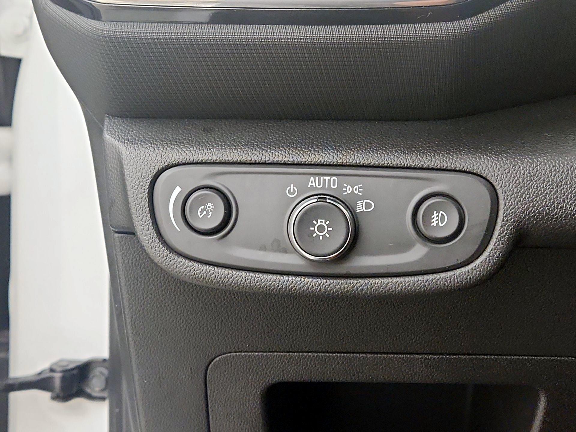 Thumbnail: 2023 Chevrolet TrailBlazer - 13