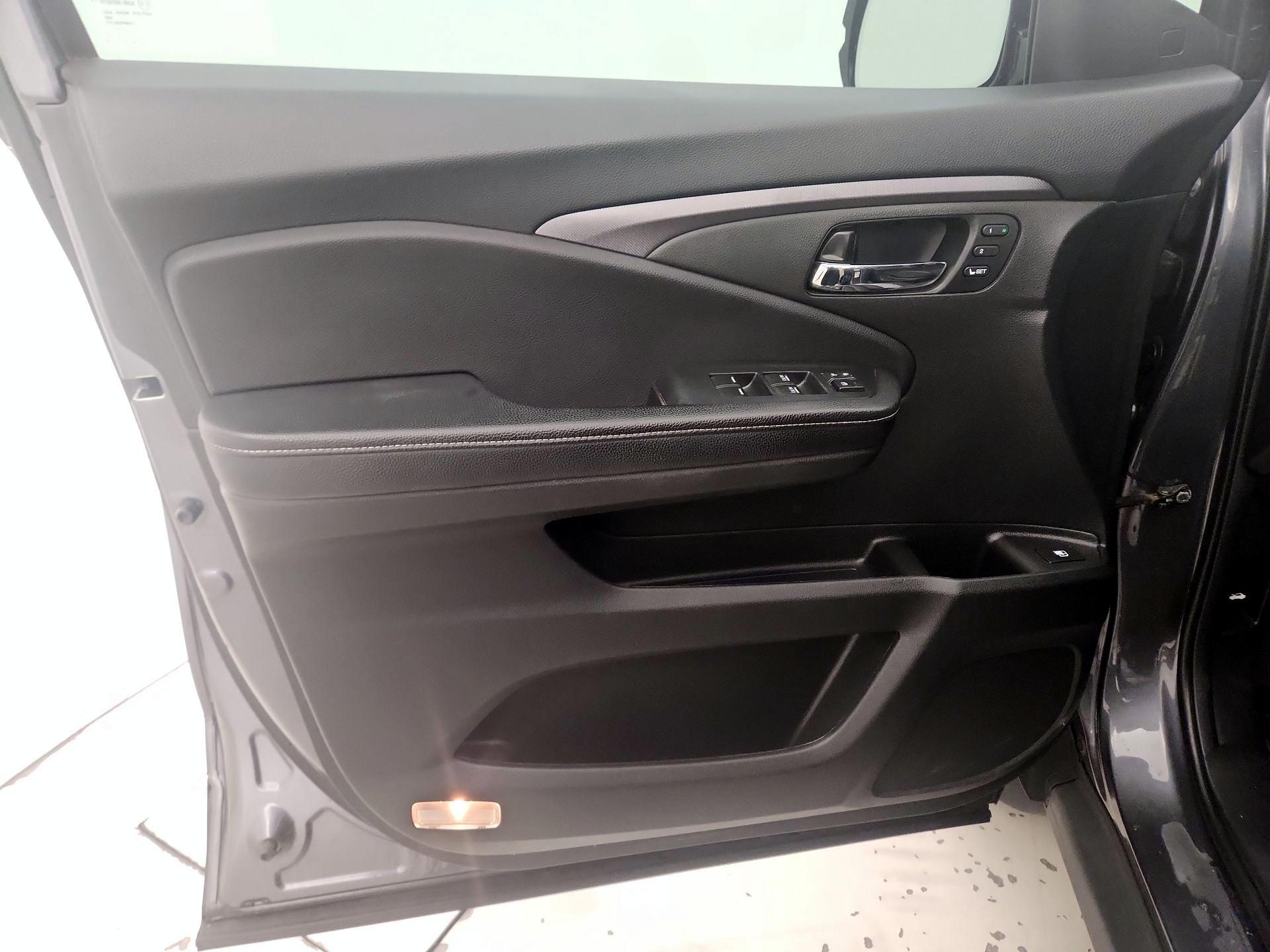 Thumbnail: 2022 Honda Ridgeline - 12