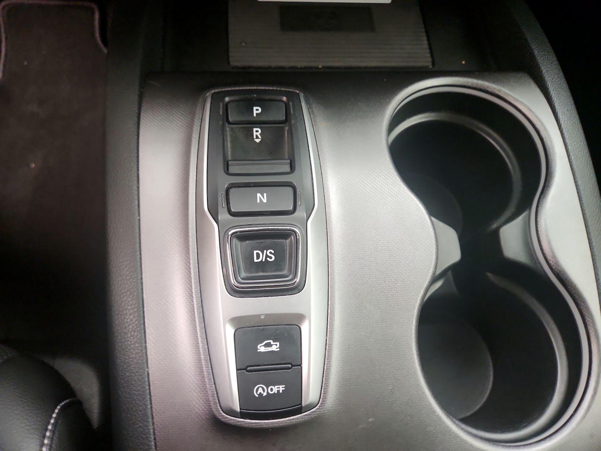 Thumbnail: 2022 Honda Ridgeline - 17