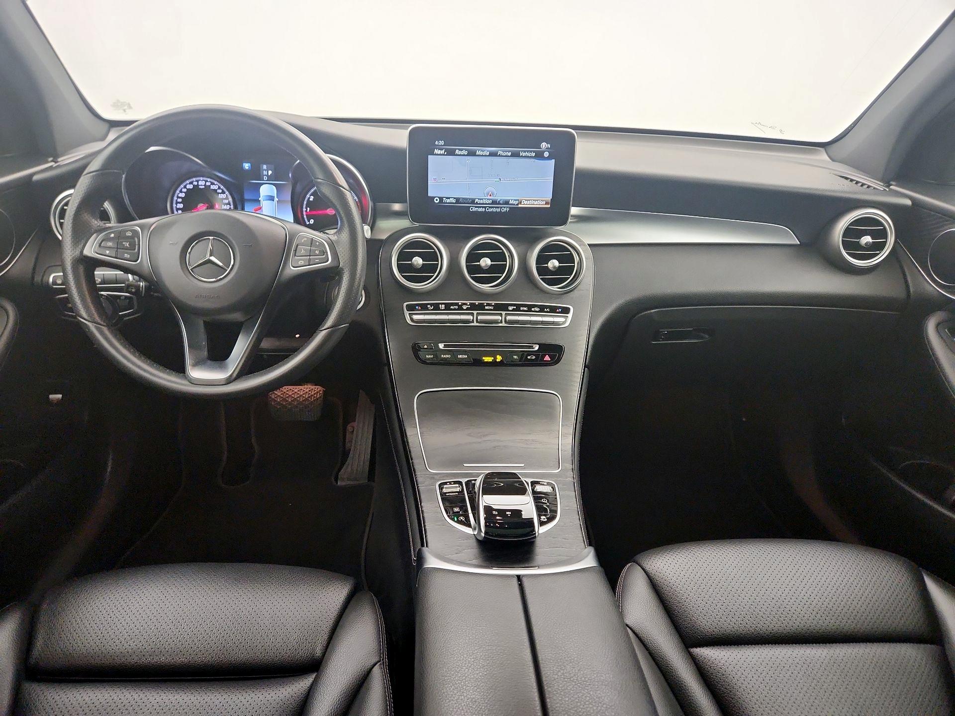 Thumbnail: 2018 Mercedes-Benz GLC - 9