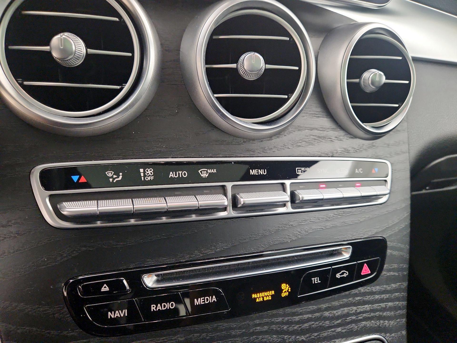 Thumbnail: 2018 Mercedes-Benz GLC - 17