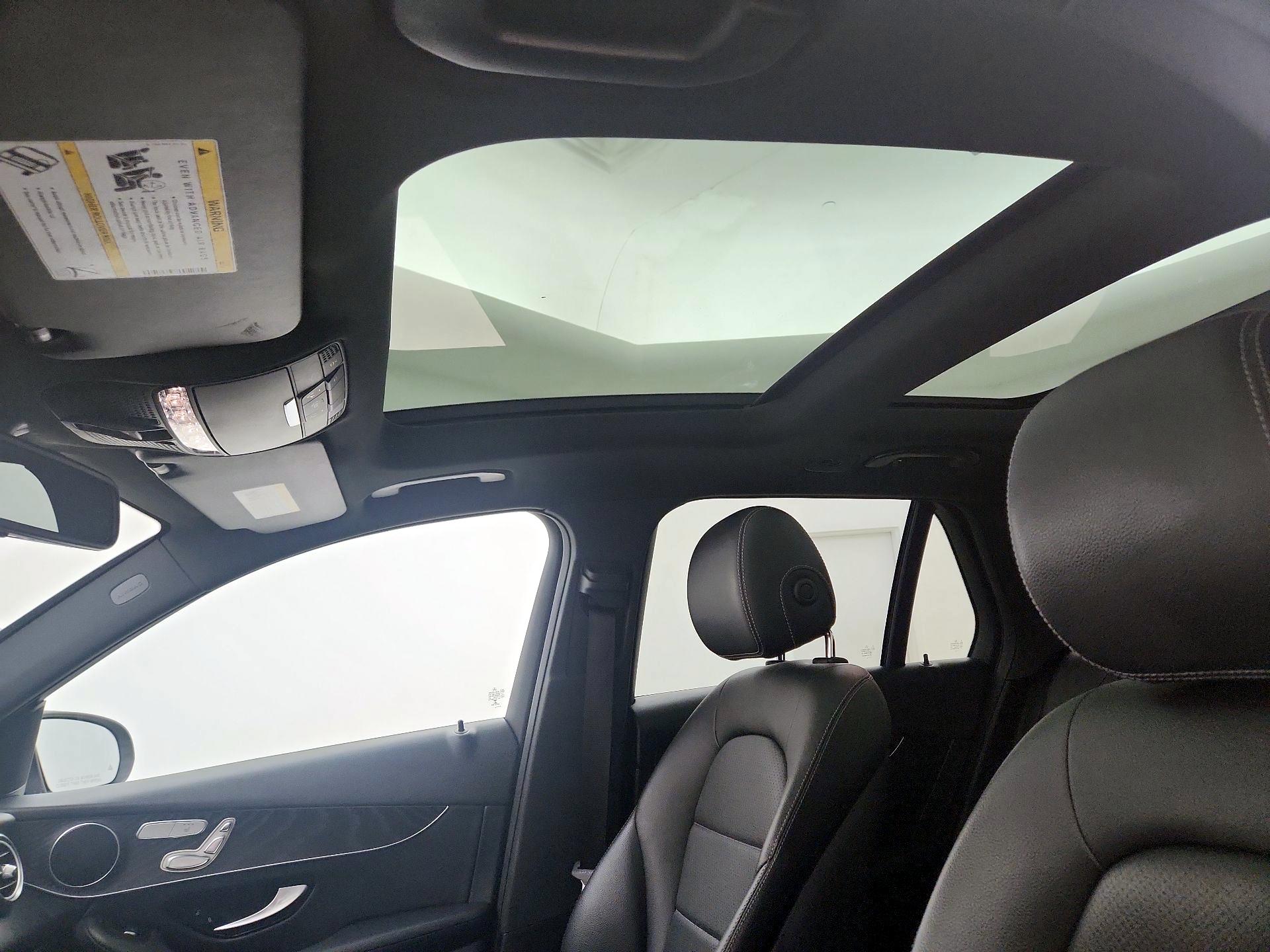 Thumbnail: 2018 Mercedes-Benz GLC - 20