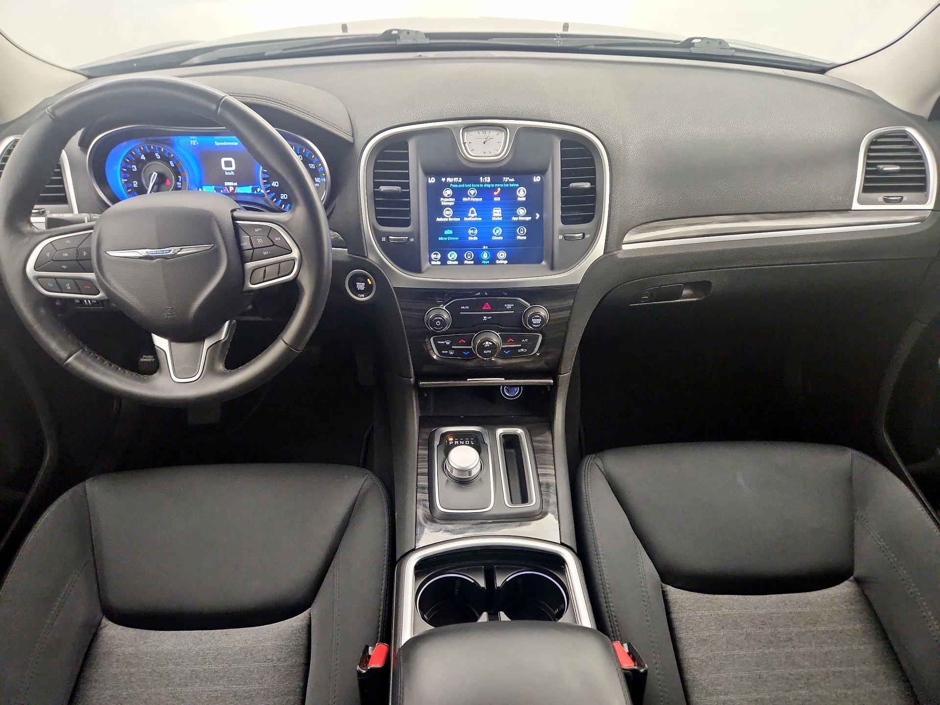 Thumbnail: 2021 Chrysler 300 - 9