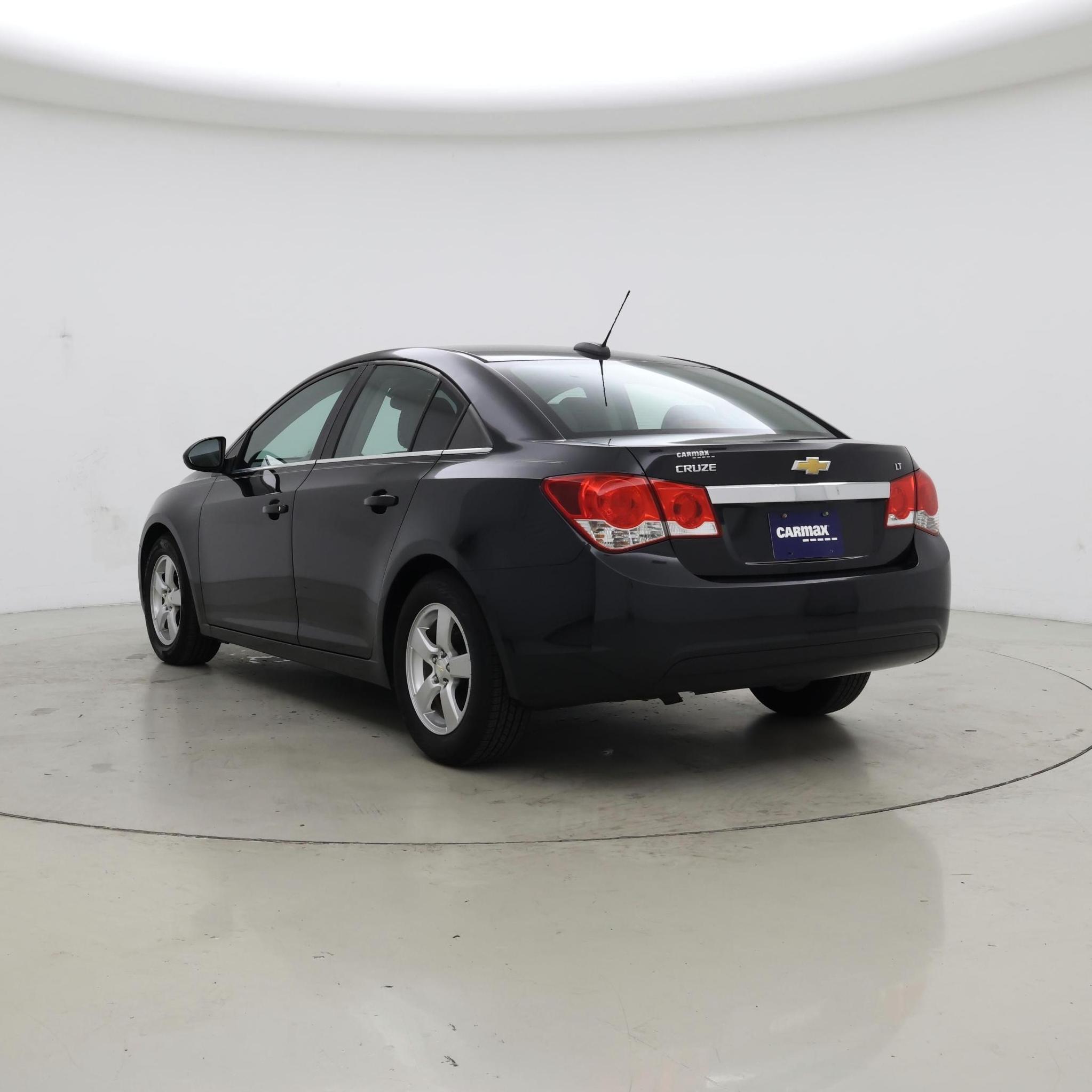 Thumbnail: 2015 Chevrolet Cruze - 2