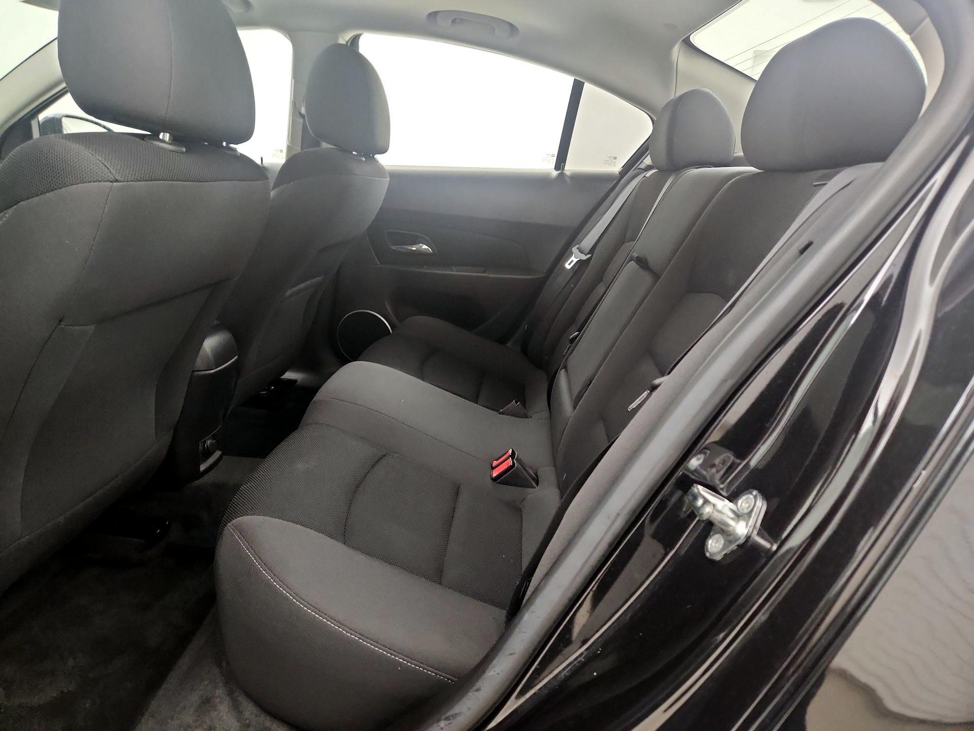 Thumbnail: 2015 Chevrolet Cruze - 19