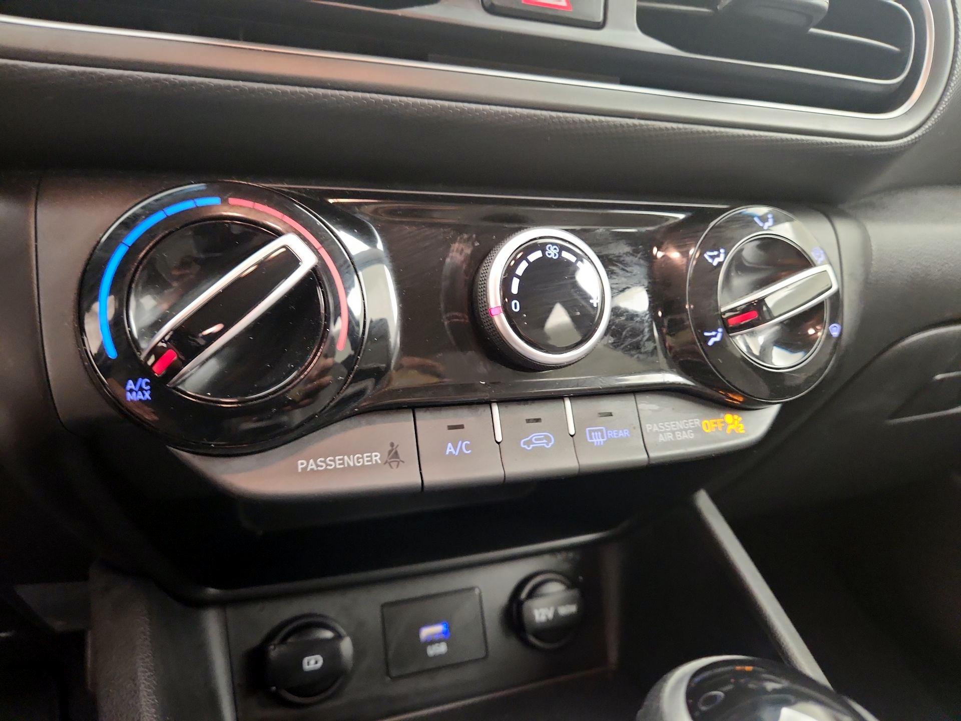 Thumbnail: 2022 Hyundai Kona - 16