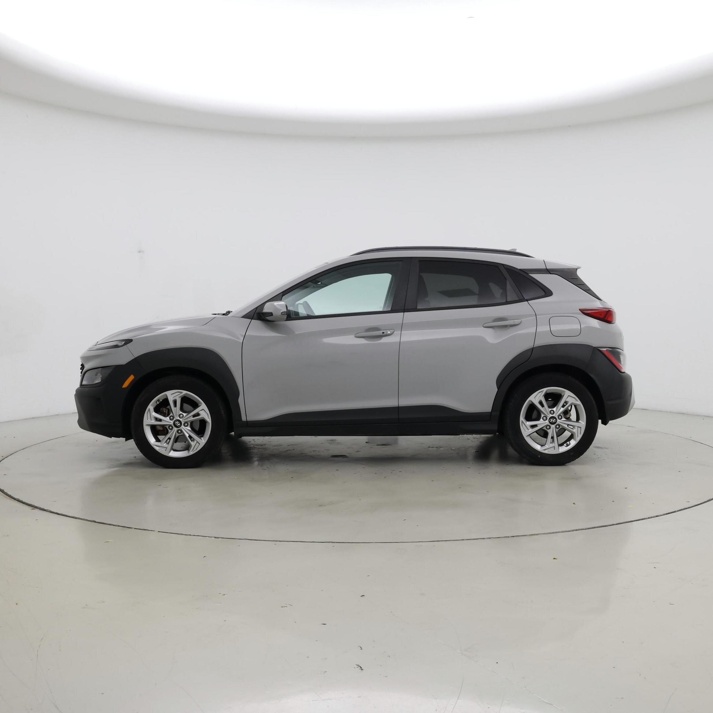 Thumbnail: 2022 Hyundai Kona - 3