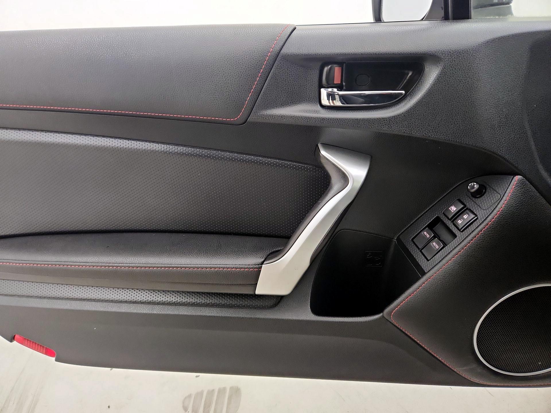 Thumbnail: 2016 Scion FR-S - 12