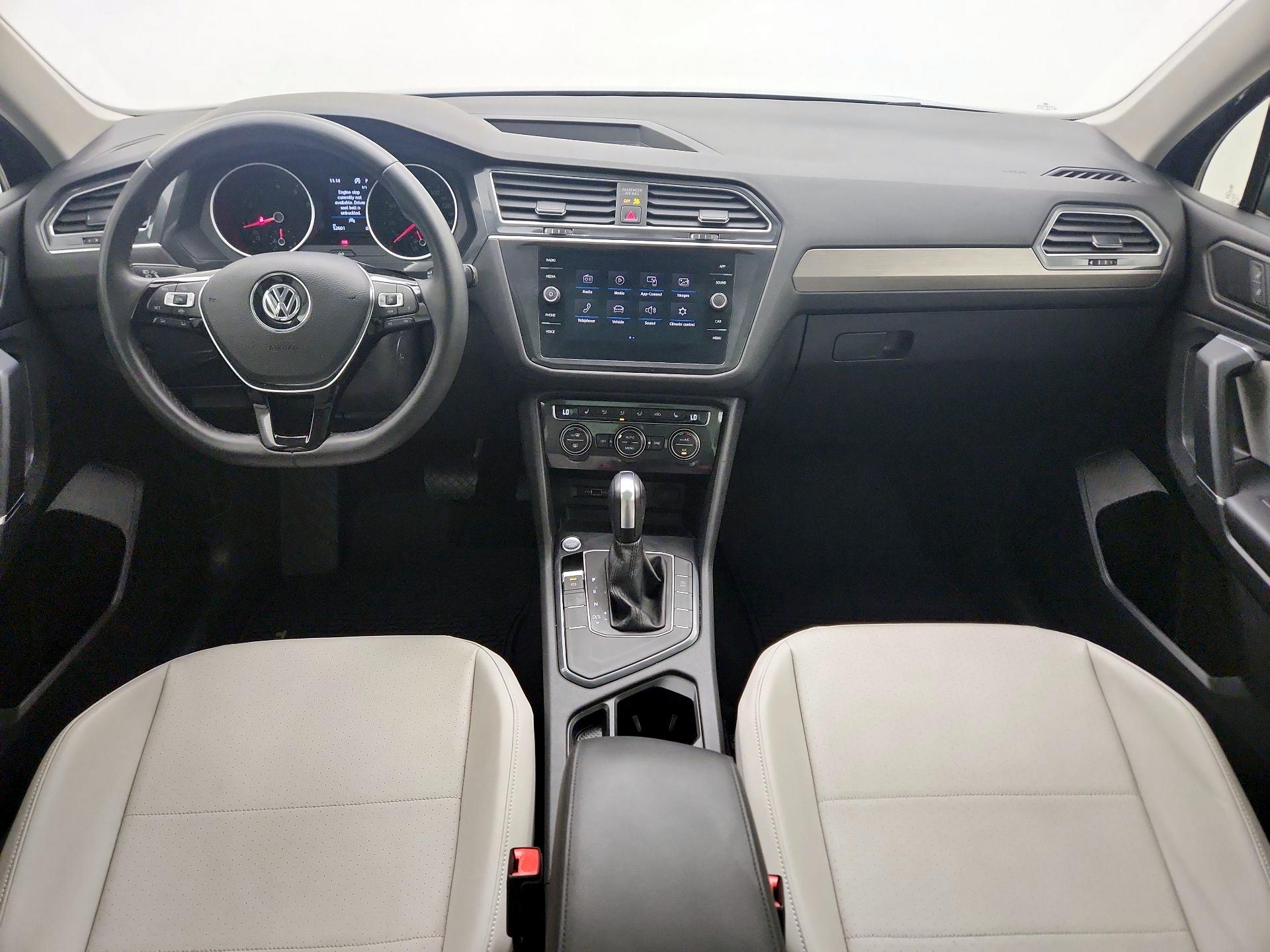 Thumbnail: 2020 Volkswagen Tiguan - 9