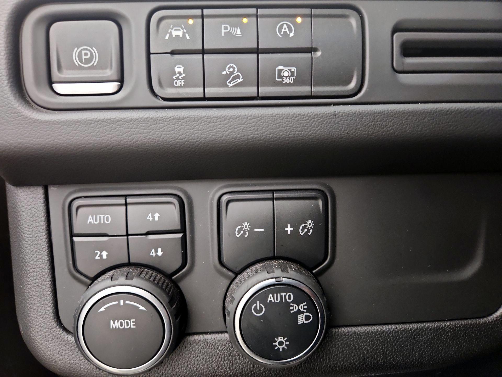 Thumbnail: 2023 Chevrolet Tahoe - 13