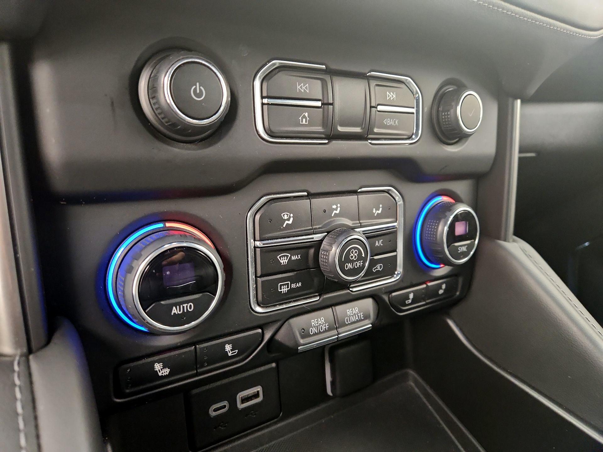 Thumbnail: 2023 Chevrolet Tahoe - 16