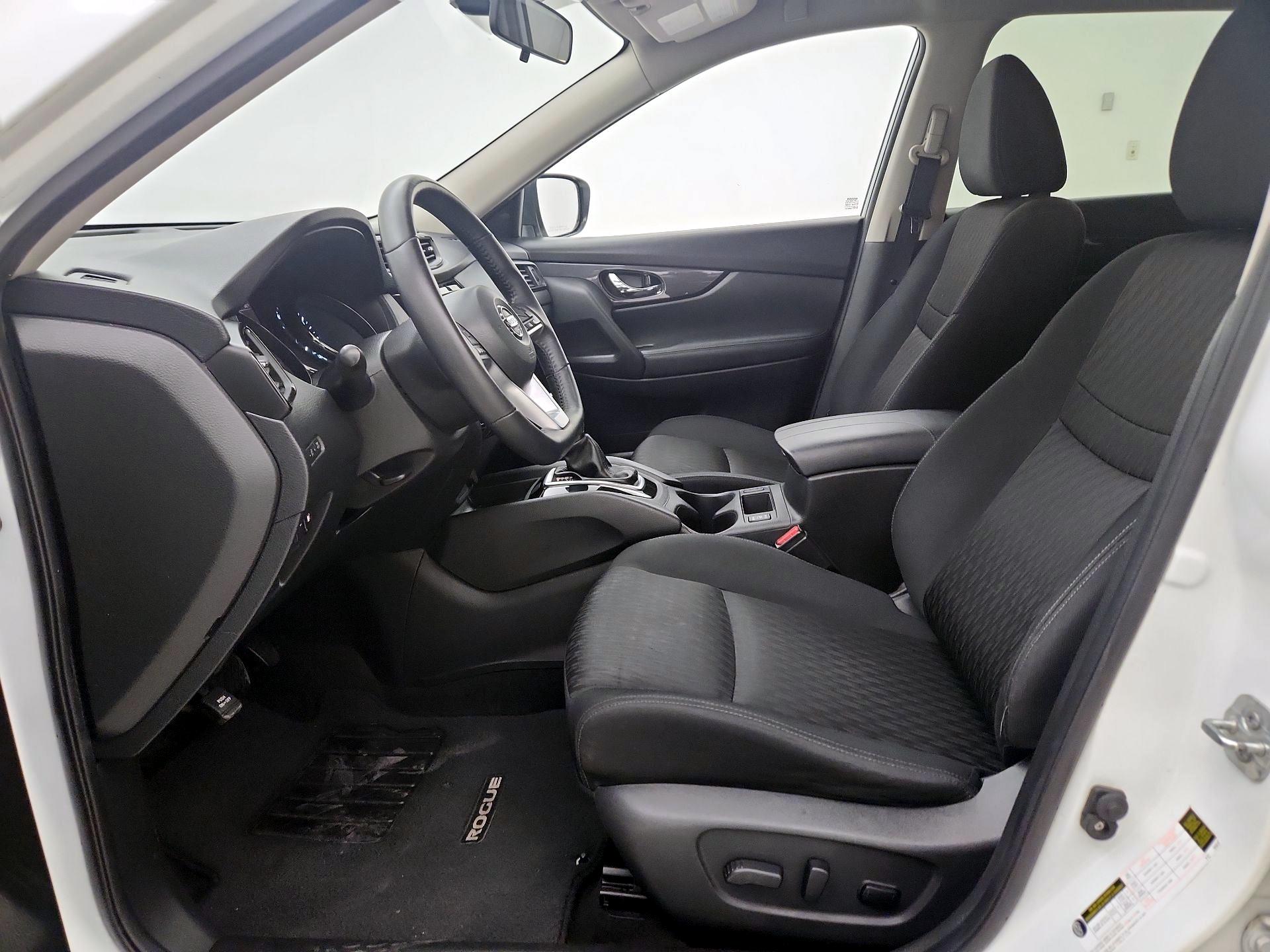 Thumbnail: 2018 Nissan Rogue - 11