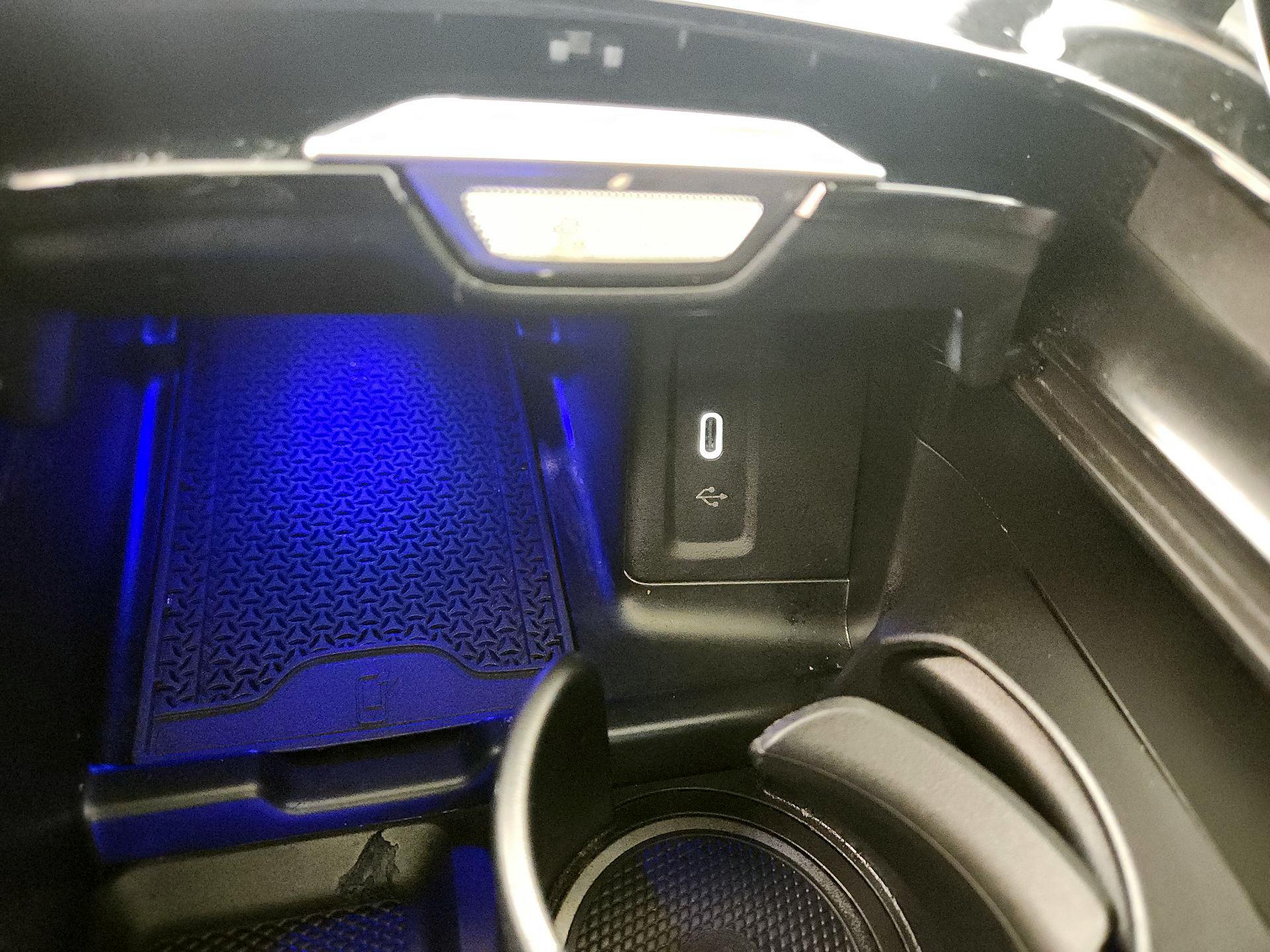 Thumbnail: 2024 Mercedes-Benz GLC - 19