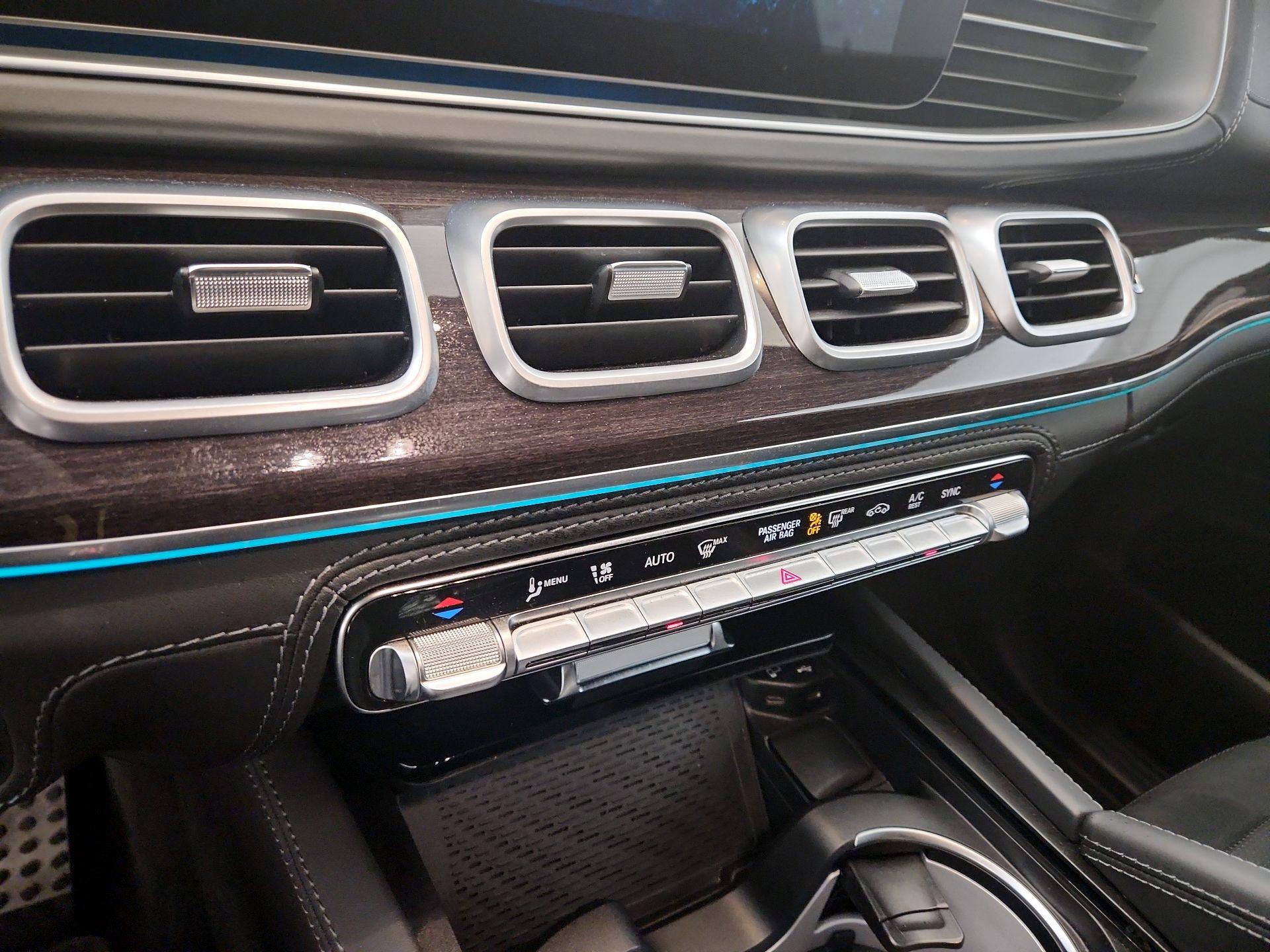 Thumbnail: 2022 Mercedes-Benz GLE - 17