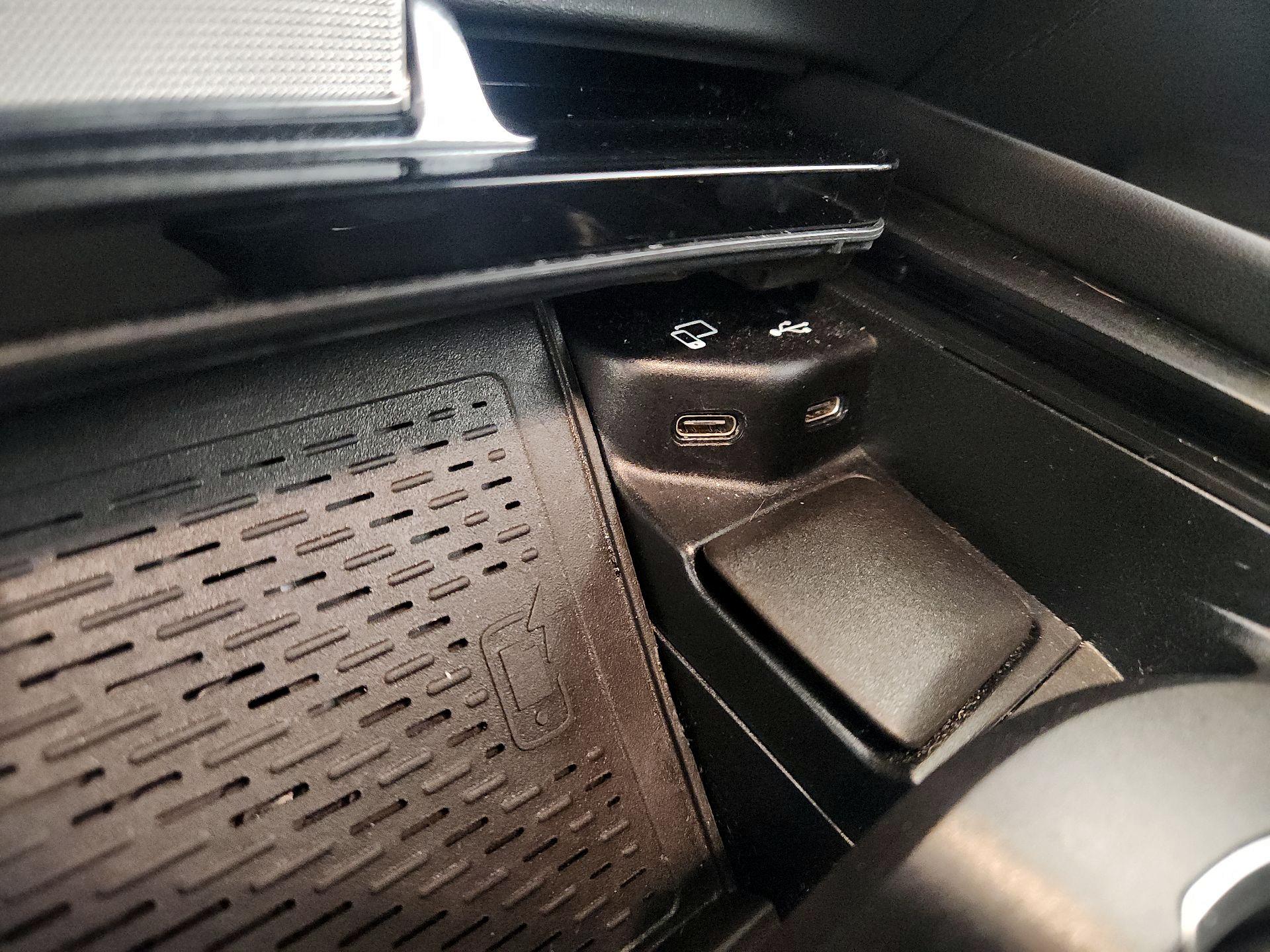 Thumbnail: 2022 Mercedes-Benz GLE - 19