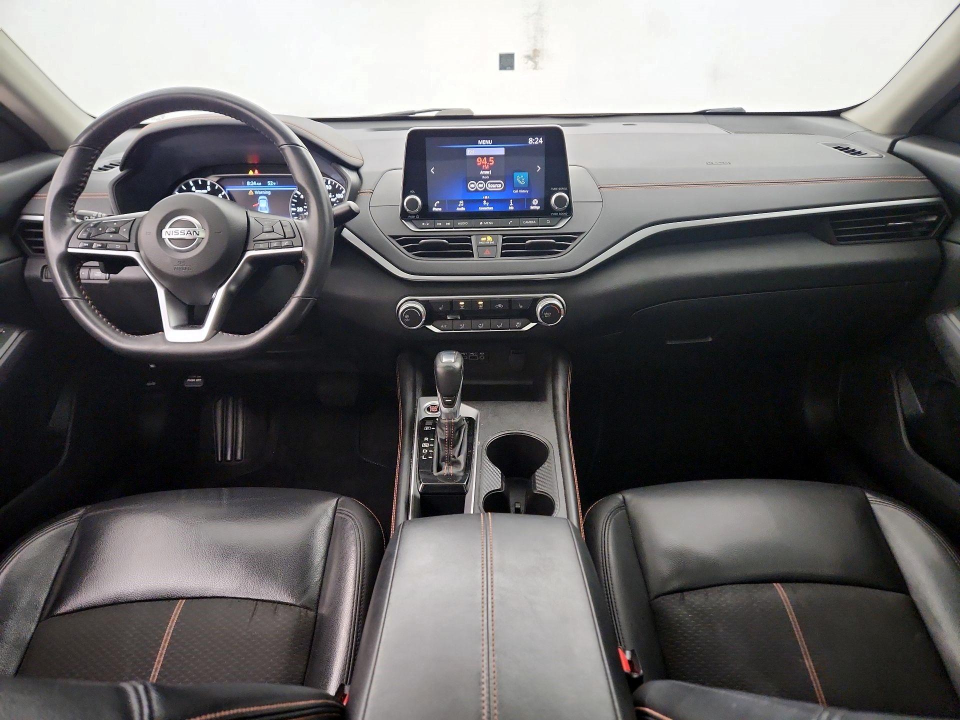 Thumbnail: 2022 Nissan Altima - 9