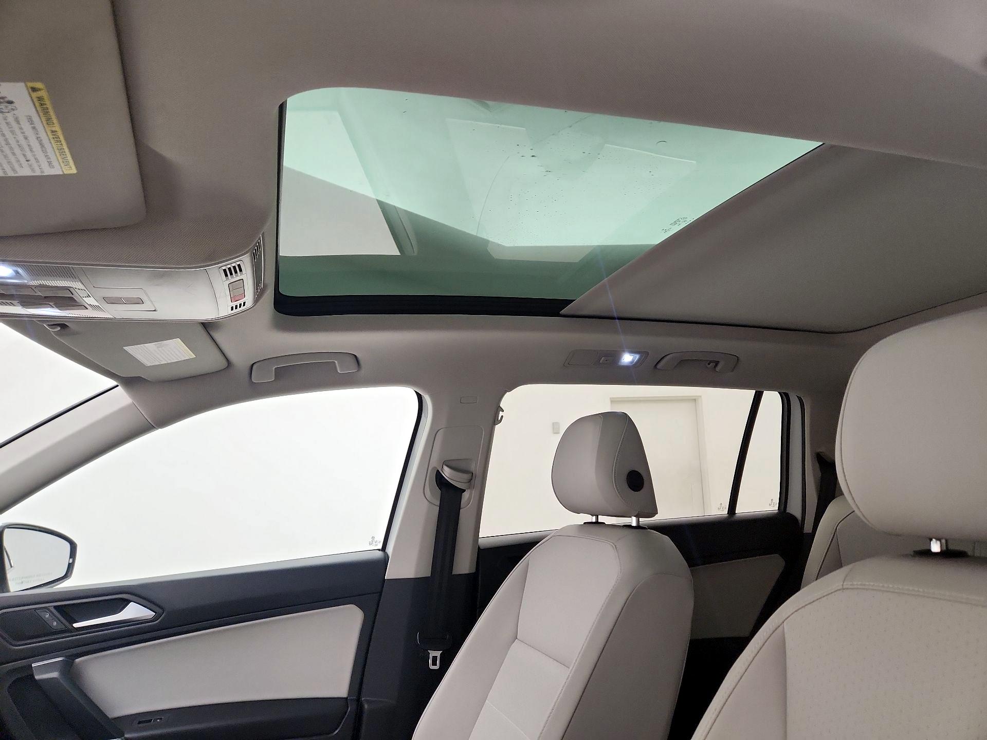 Thumbnail: 2020 Volkswagen Tiguan - 19