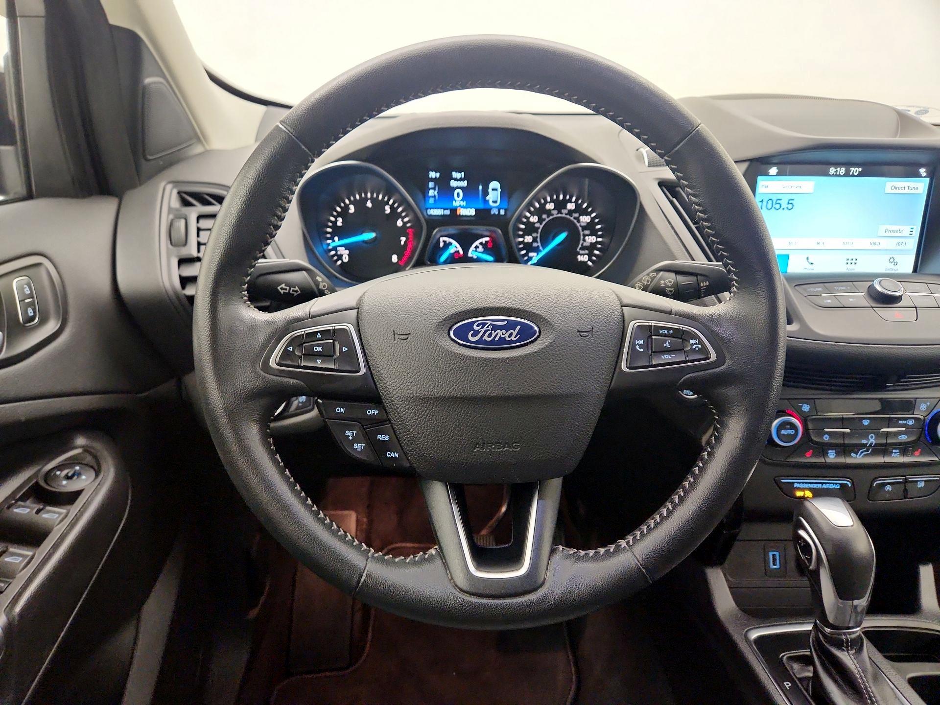 Thumbnail: 2019 Ford Escape - 10