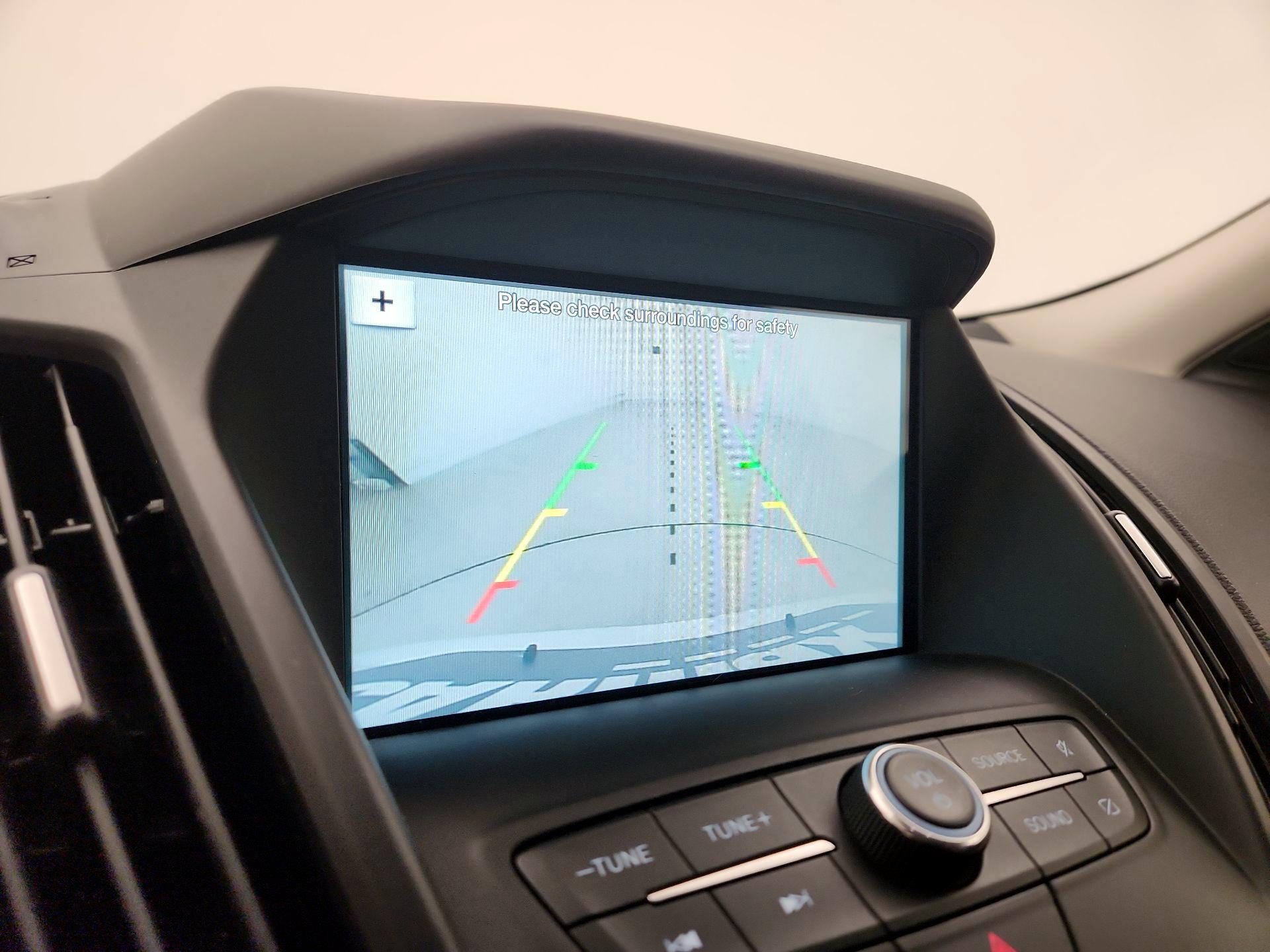 Thumbnail: 2019 Ford Escape - 14