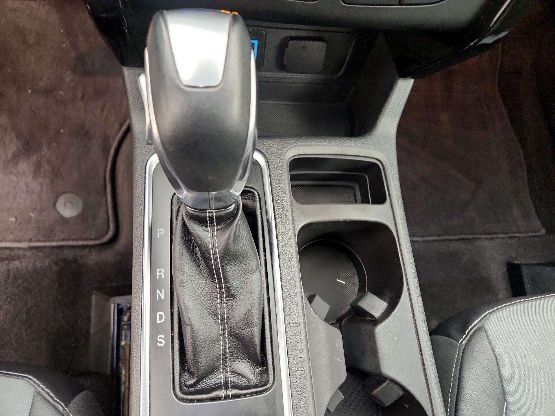 Thumbnail: 2019 Ford Escape - 17