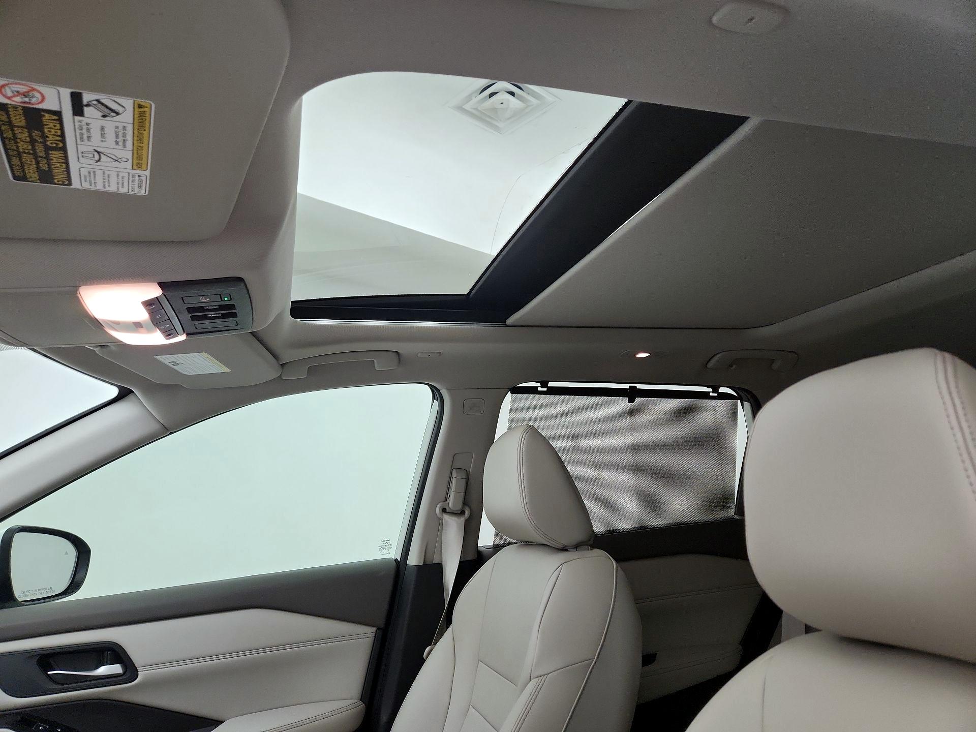 Thumbnail: 2023 Nissan Rogue - 20