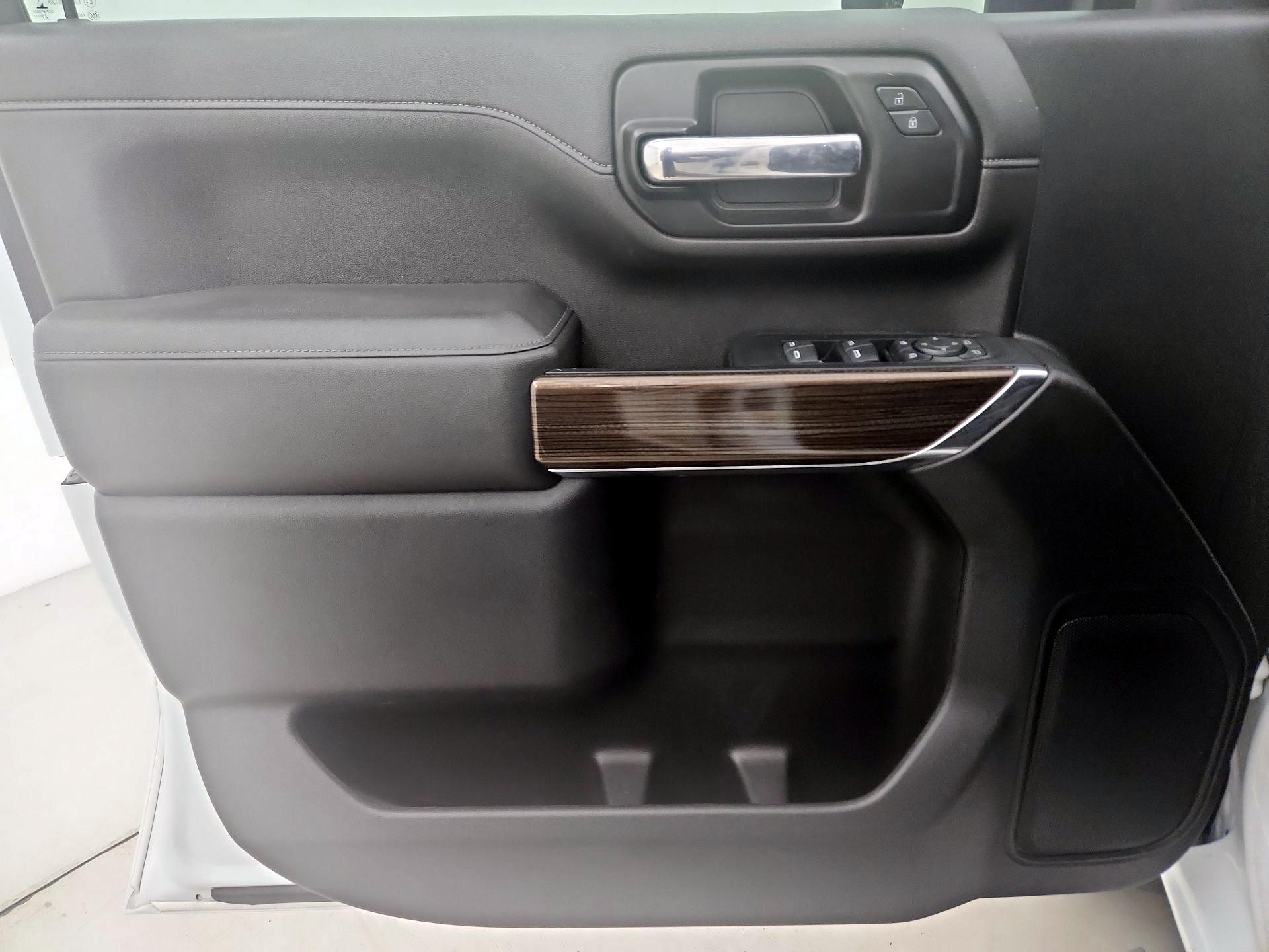 Thumbnail: 2022 Chevrolet Silverado 2500 - 12