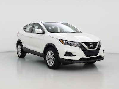 White 2022 Nissan Rogue Sport S