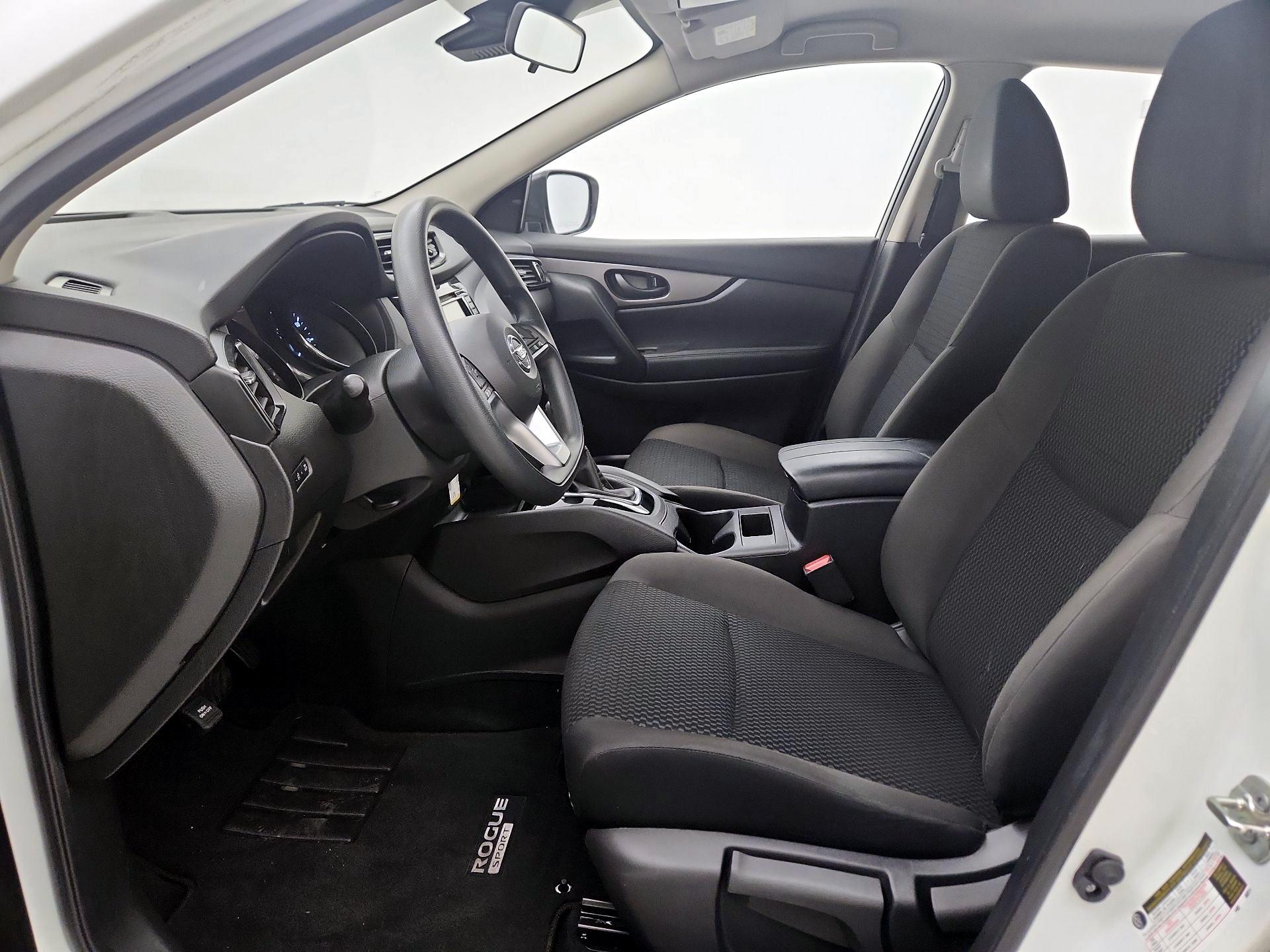 Thumbnail: 2022 Nissan Rogue Sport - 11