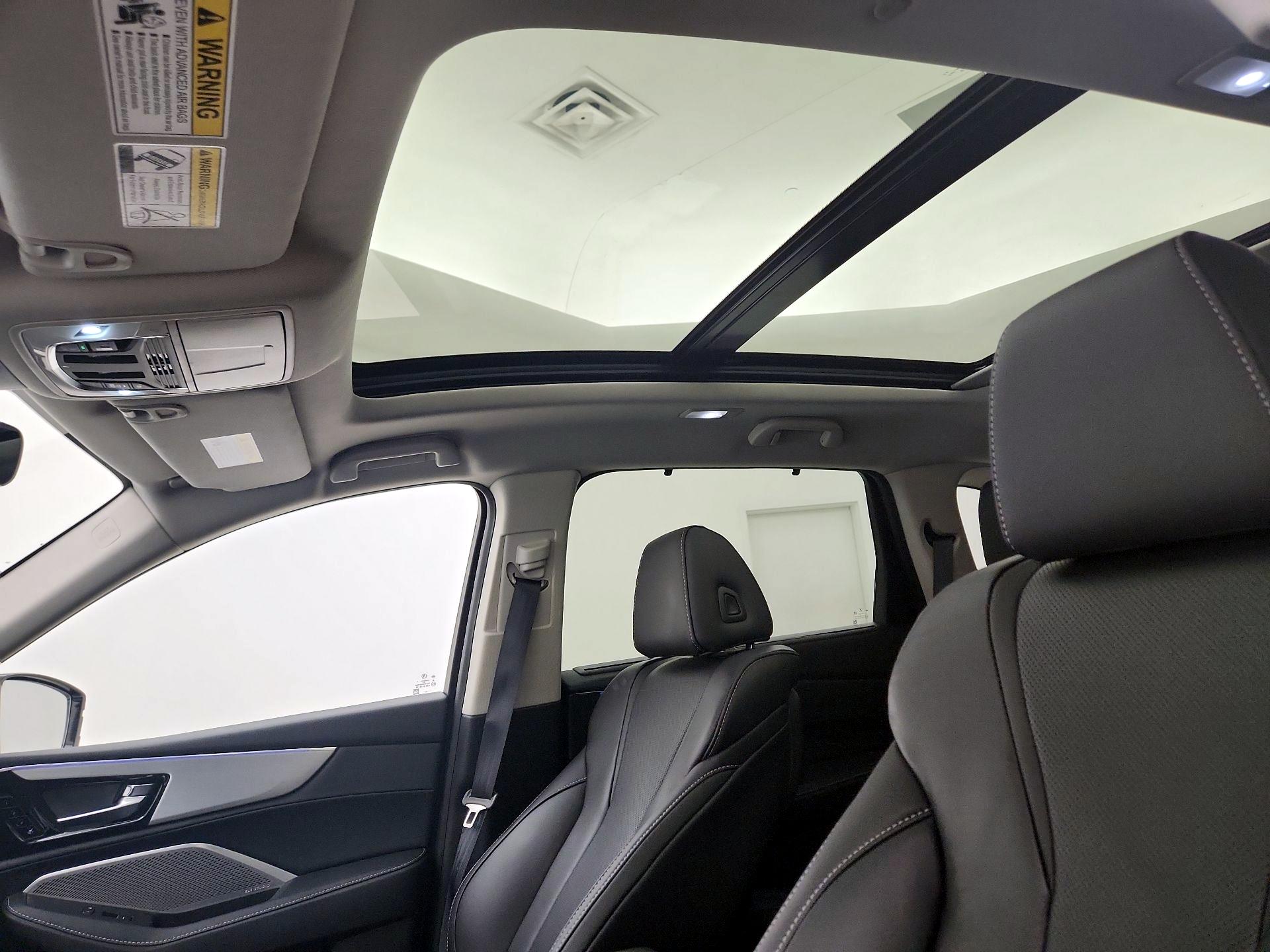 Thumbnail: 2023 Acura MDX - 20