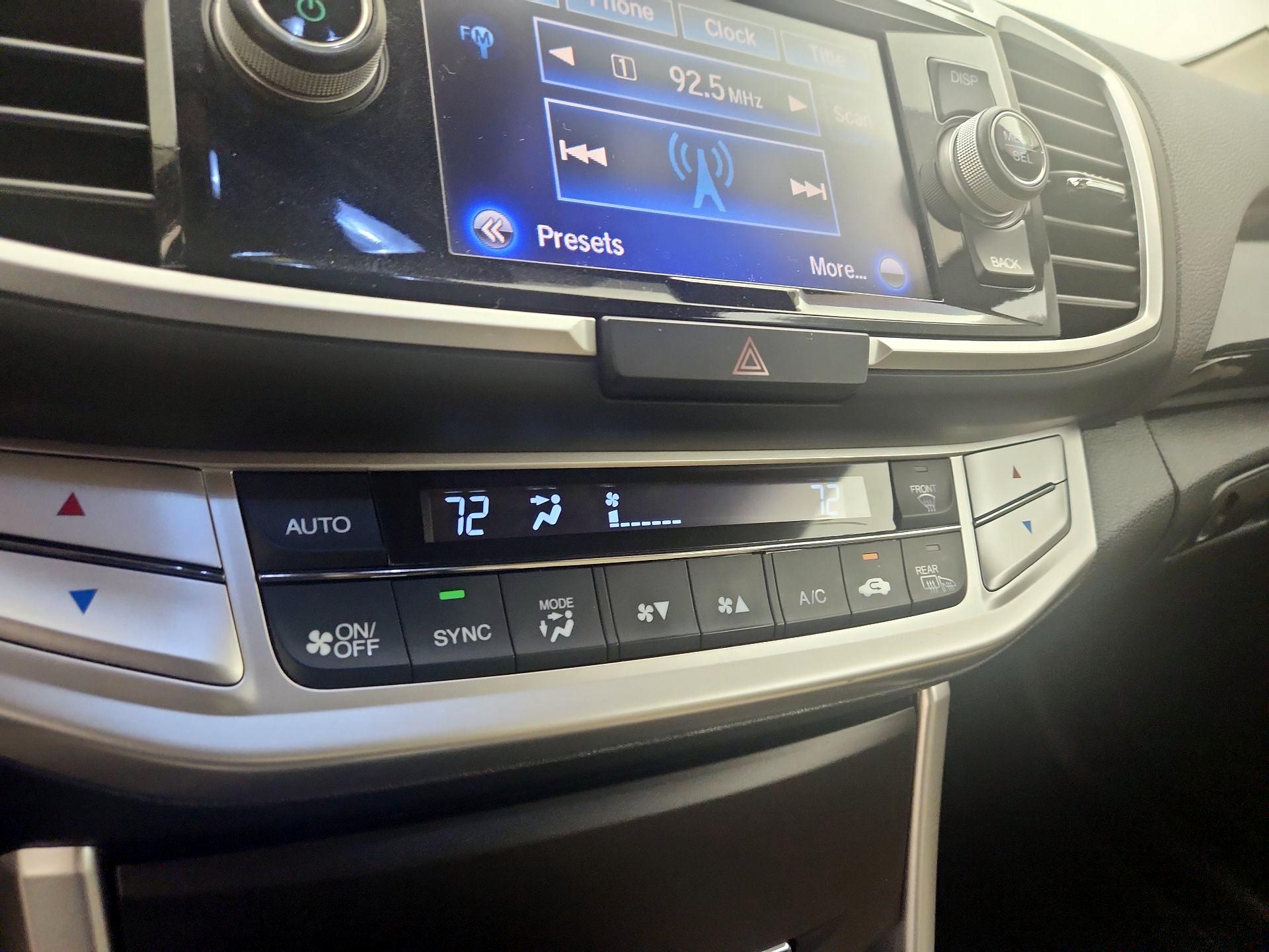 Thumbnail: 2015 Honda Accord - 16