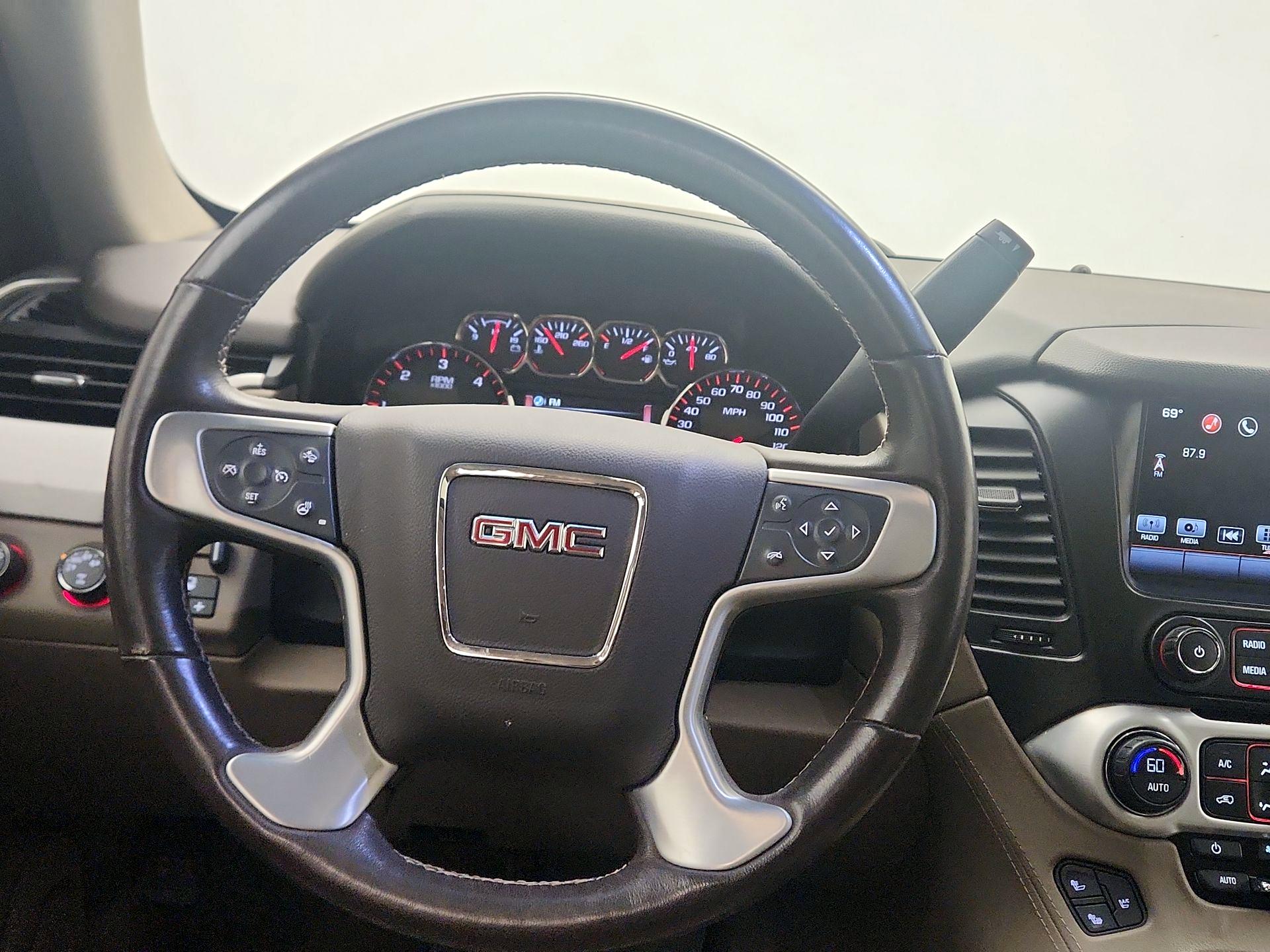 Thumbnail: 2016 GMC Yukon - 10