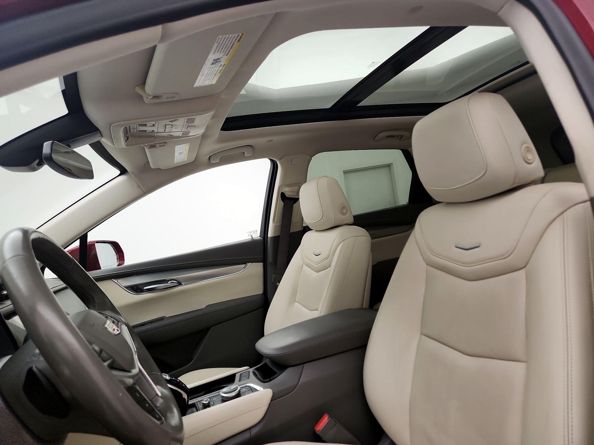 Thumbnail: 2020 Cadillac XT5 - 19