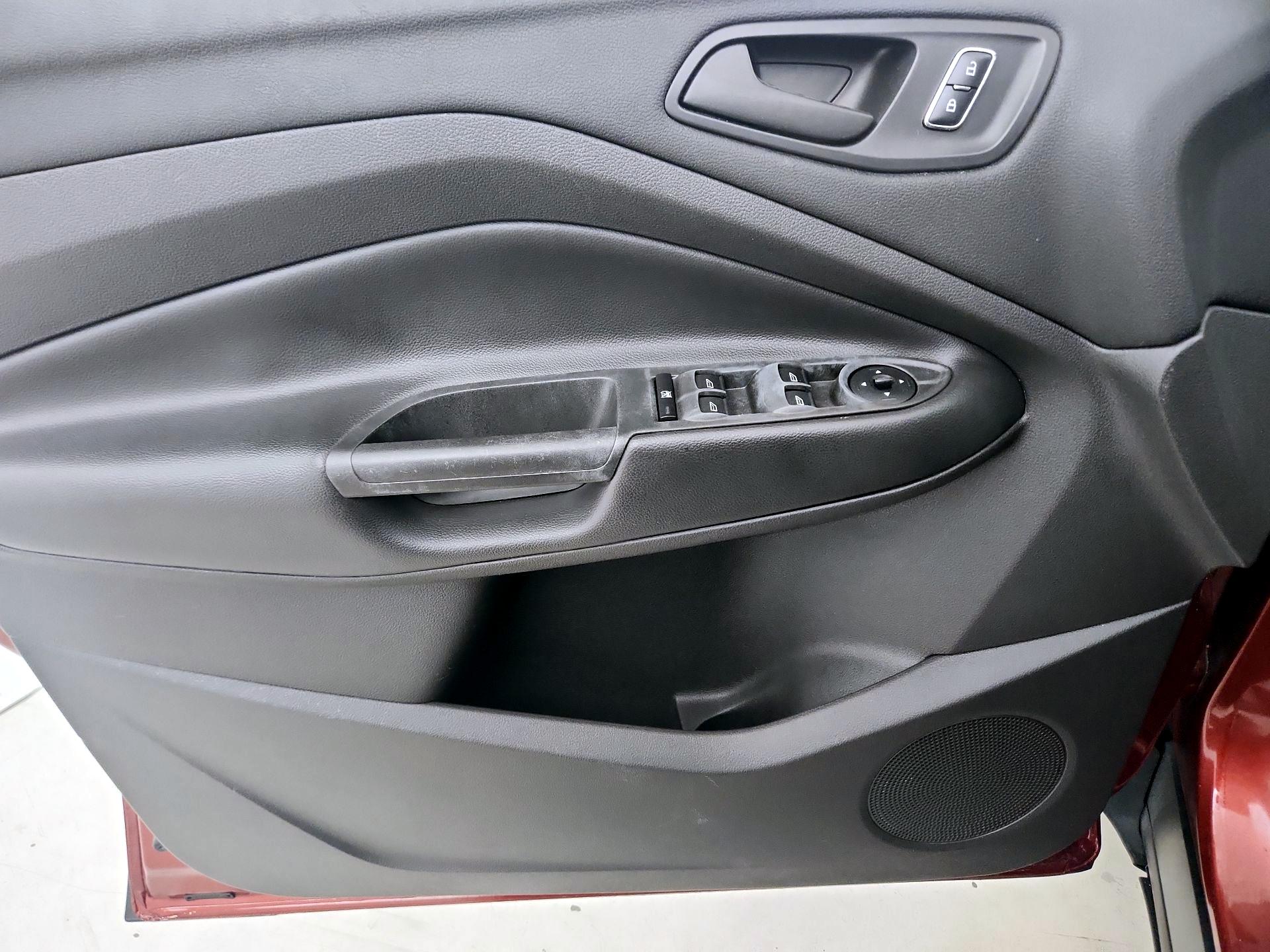 Thumbnail: 2015 Ford Escape - 12