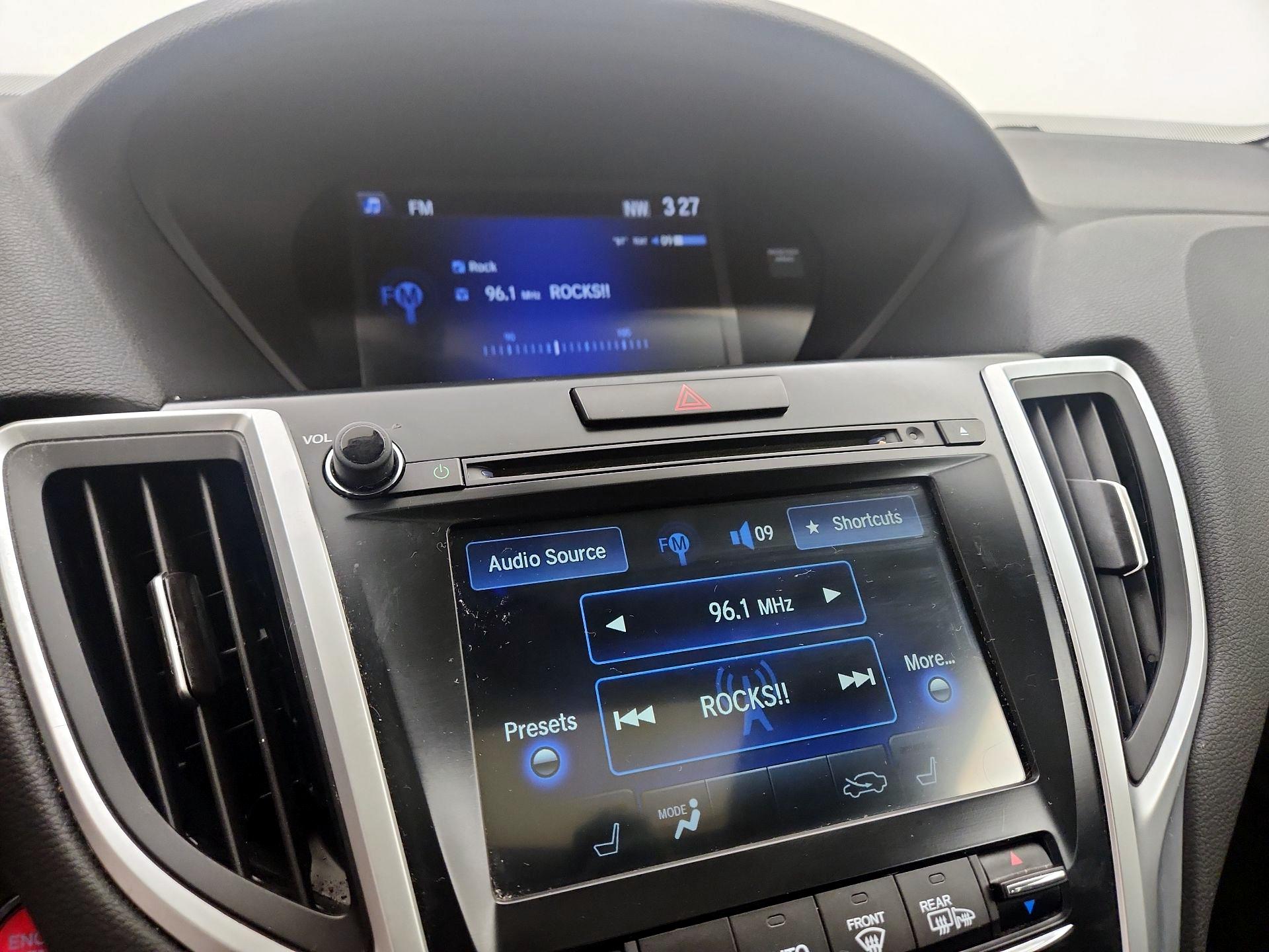 Thumbnail: 2017 Acura TLX - 15