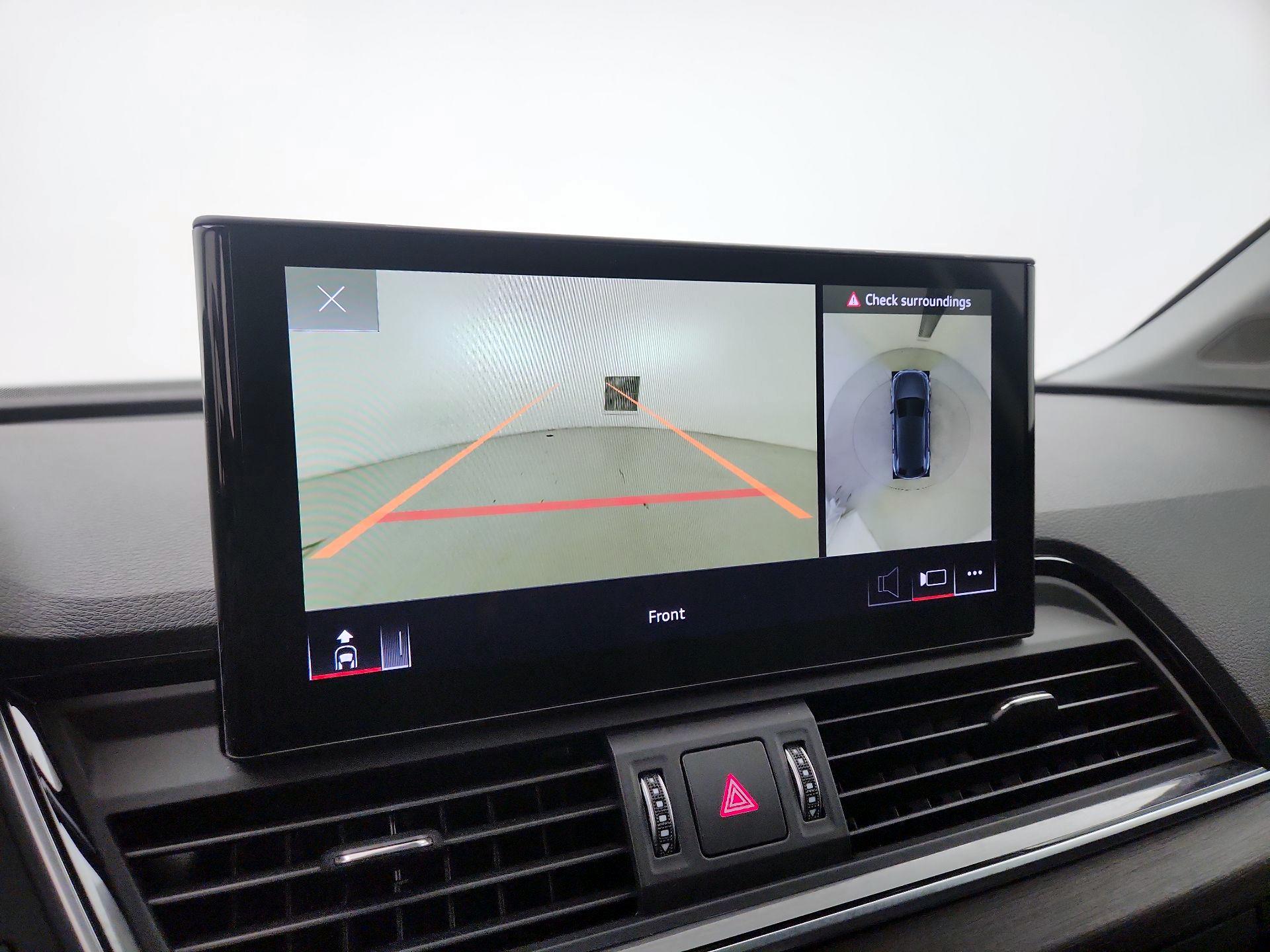 Thumbnail: 2021 Audi Q5 - 15