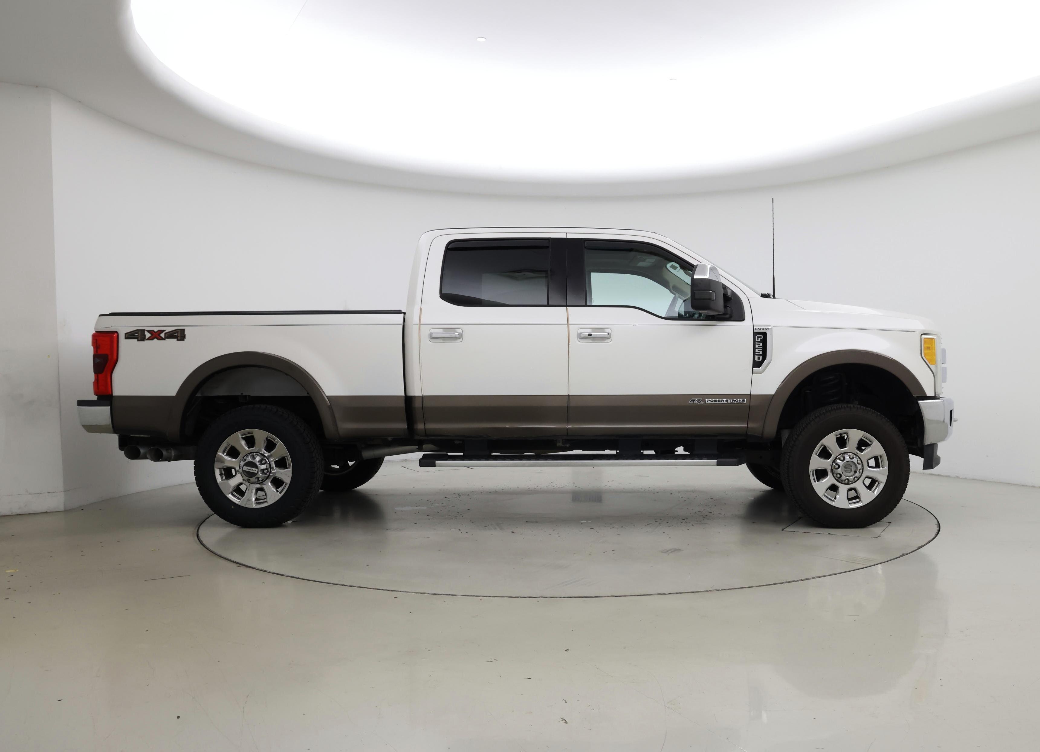 Thumbnail: 2017 Ford F-250 - 7