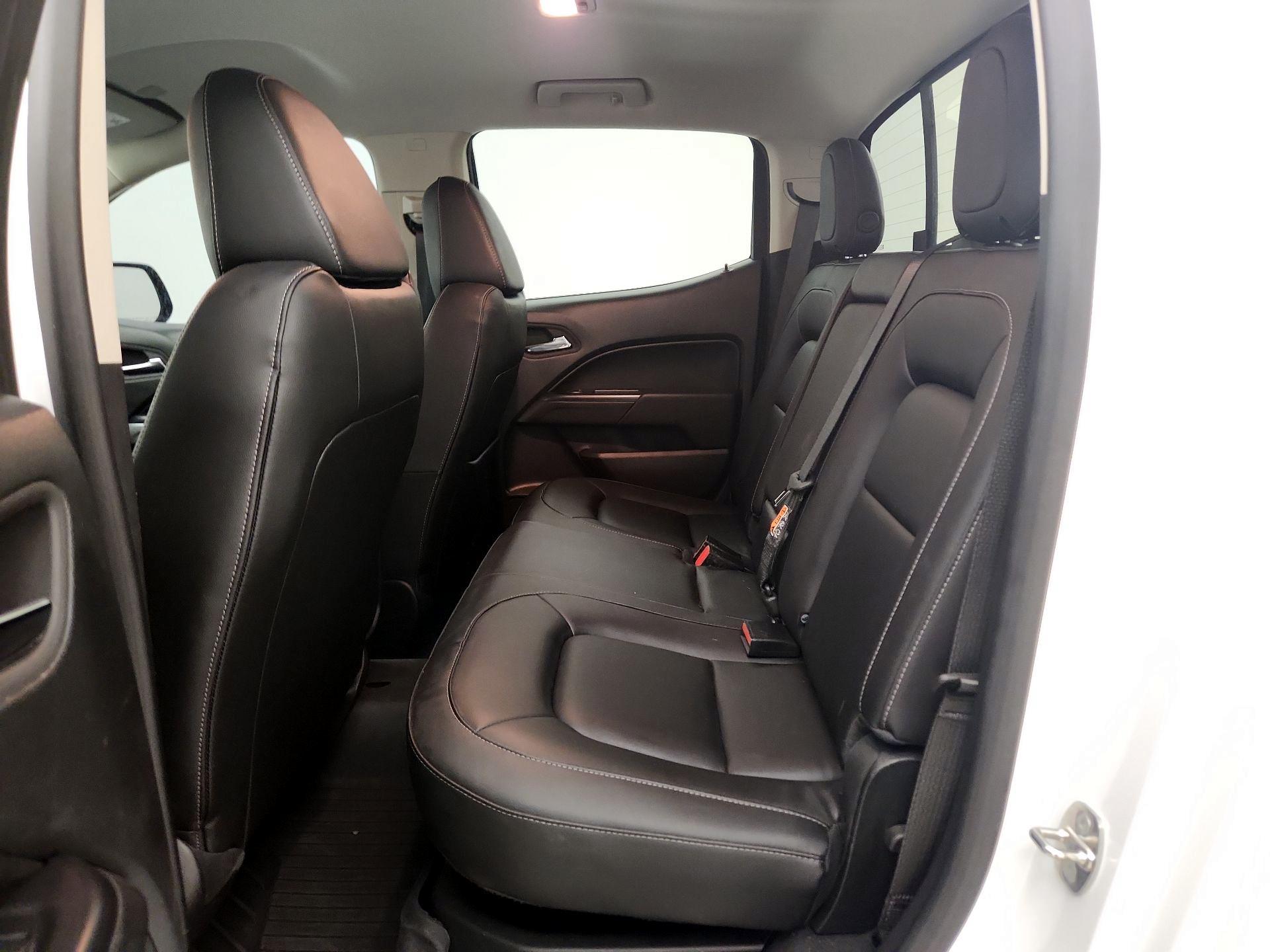 Thumbnail: 2022 Chevrolet Colorado - 19