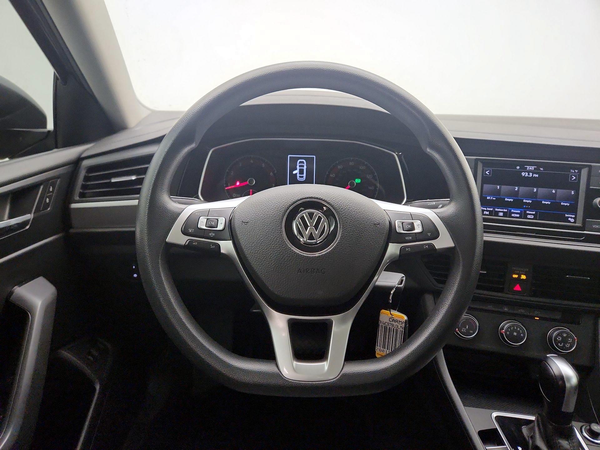 Thumbnail: 2020 Volkswagen Jetta - 10