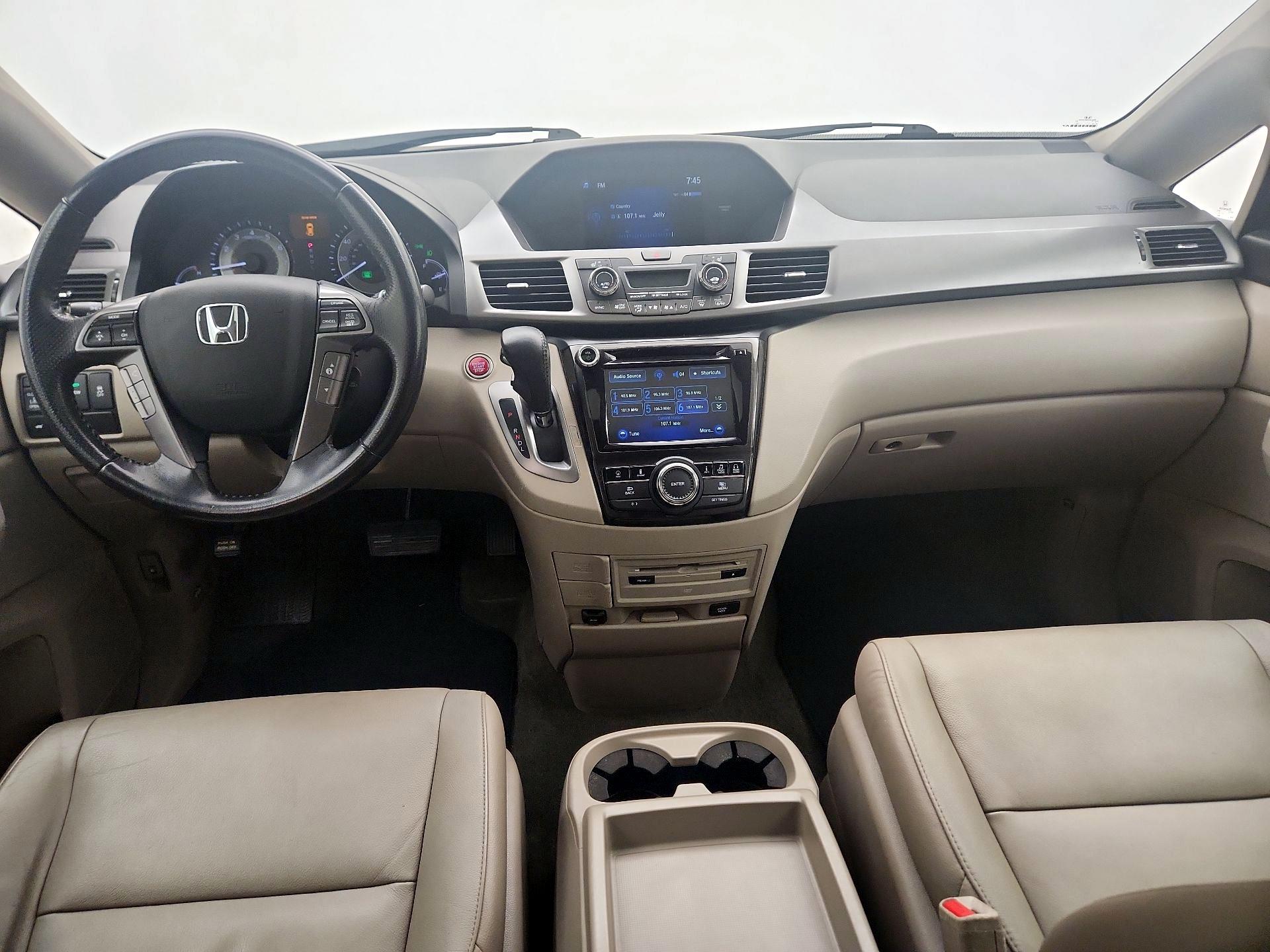 Thumbnail: 2017 Honda Odyssey - 9