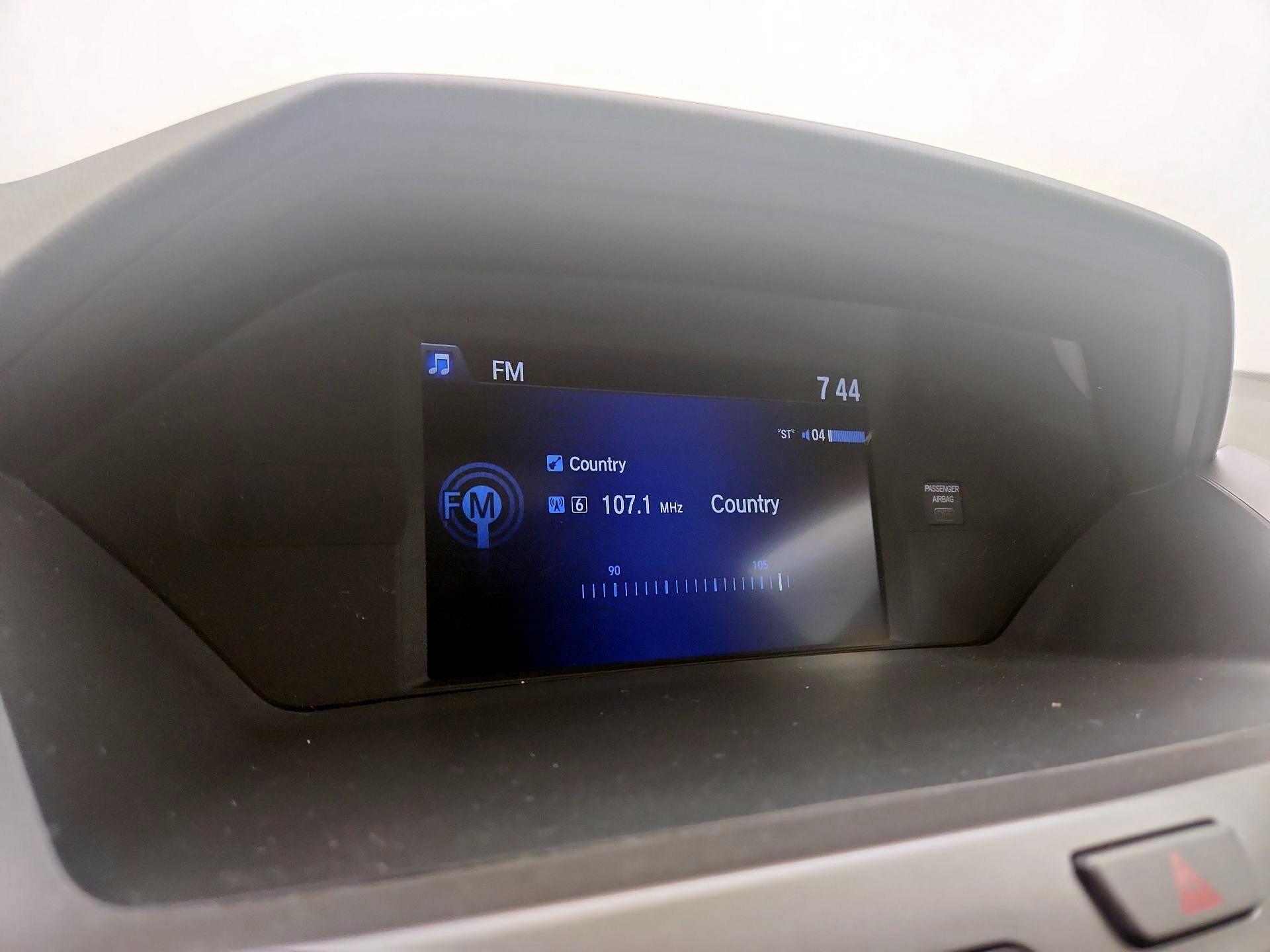 Thumbnail: 2017 Honda Odyssey - 15