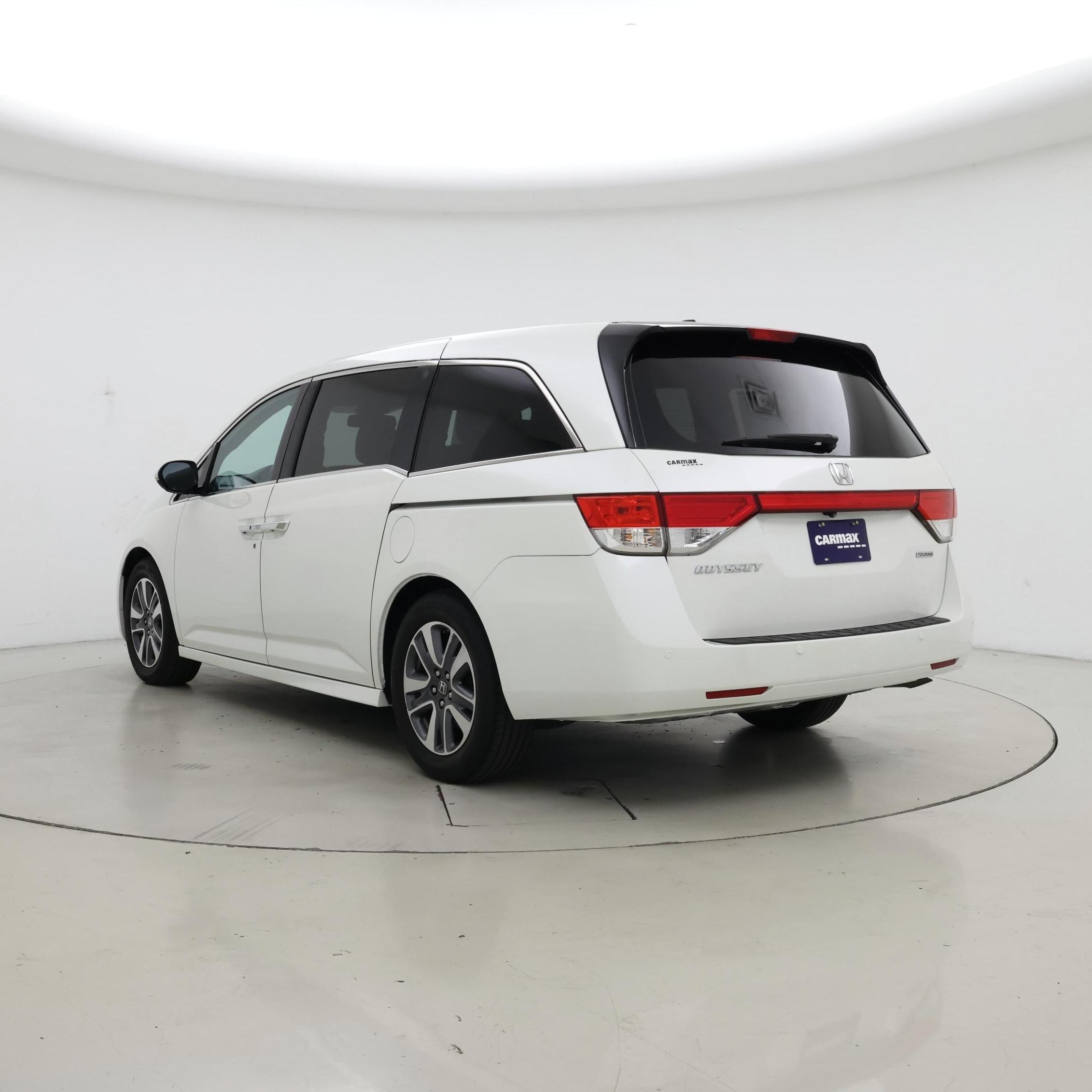 Thumbnail: 2017 Honda Odyssey - 2